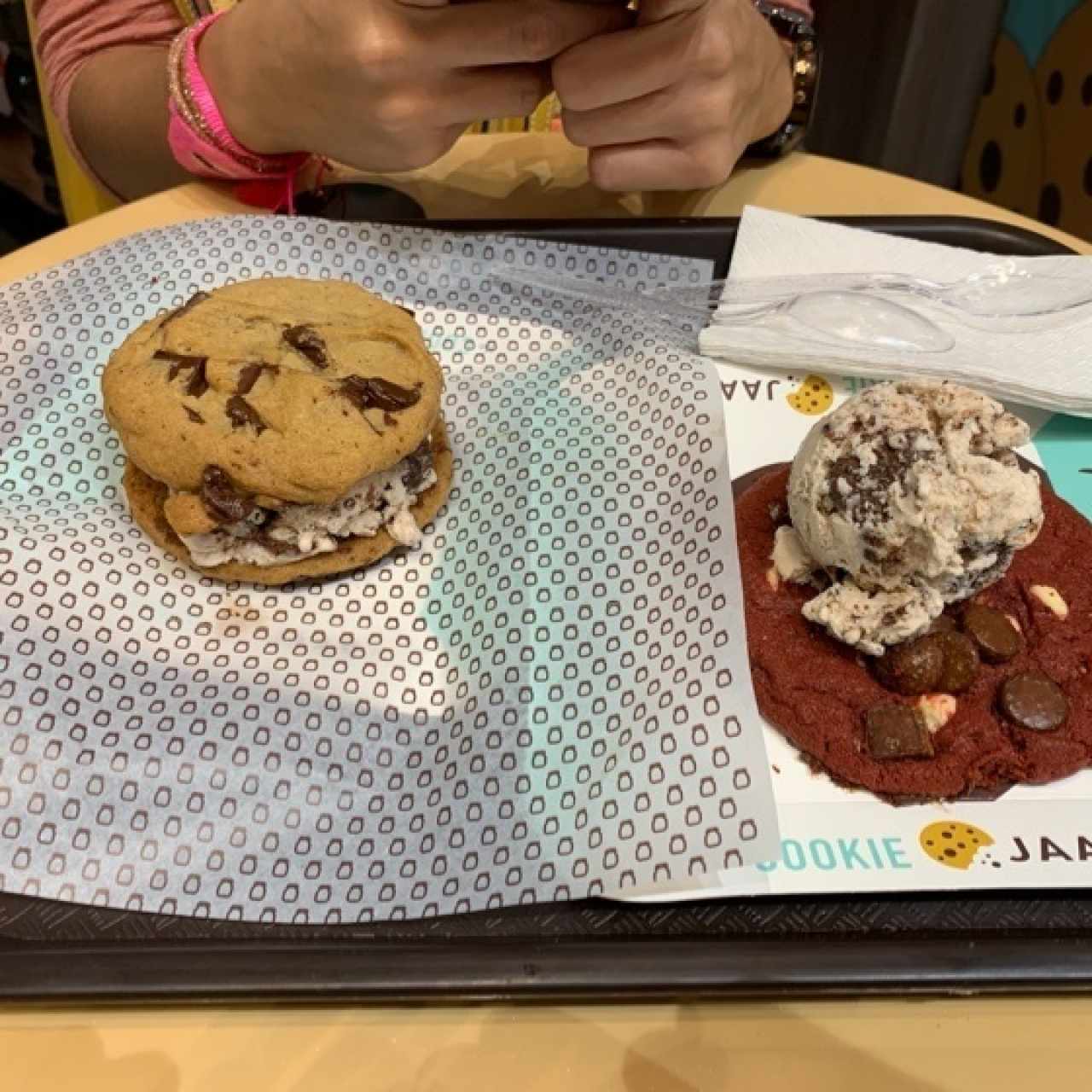 cookie sandwich