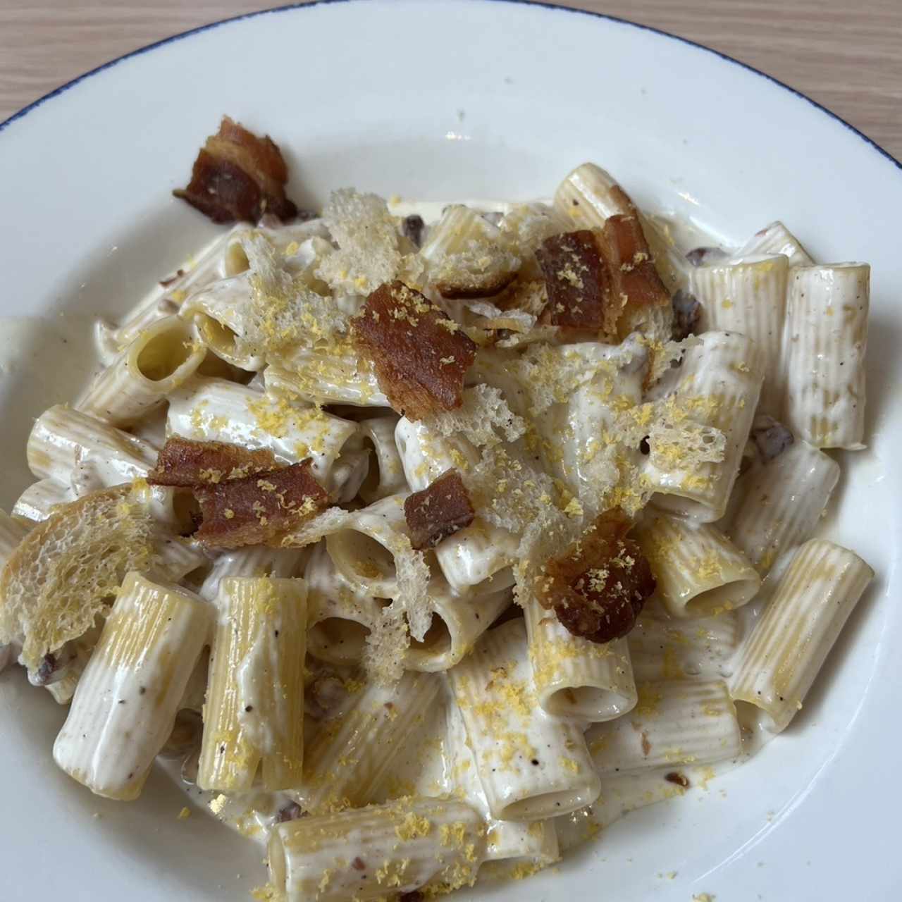 Rigatoni Ni Carbonara Ni Alfredo