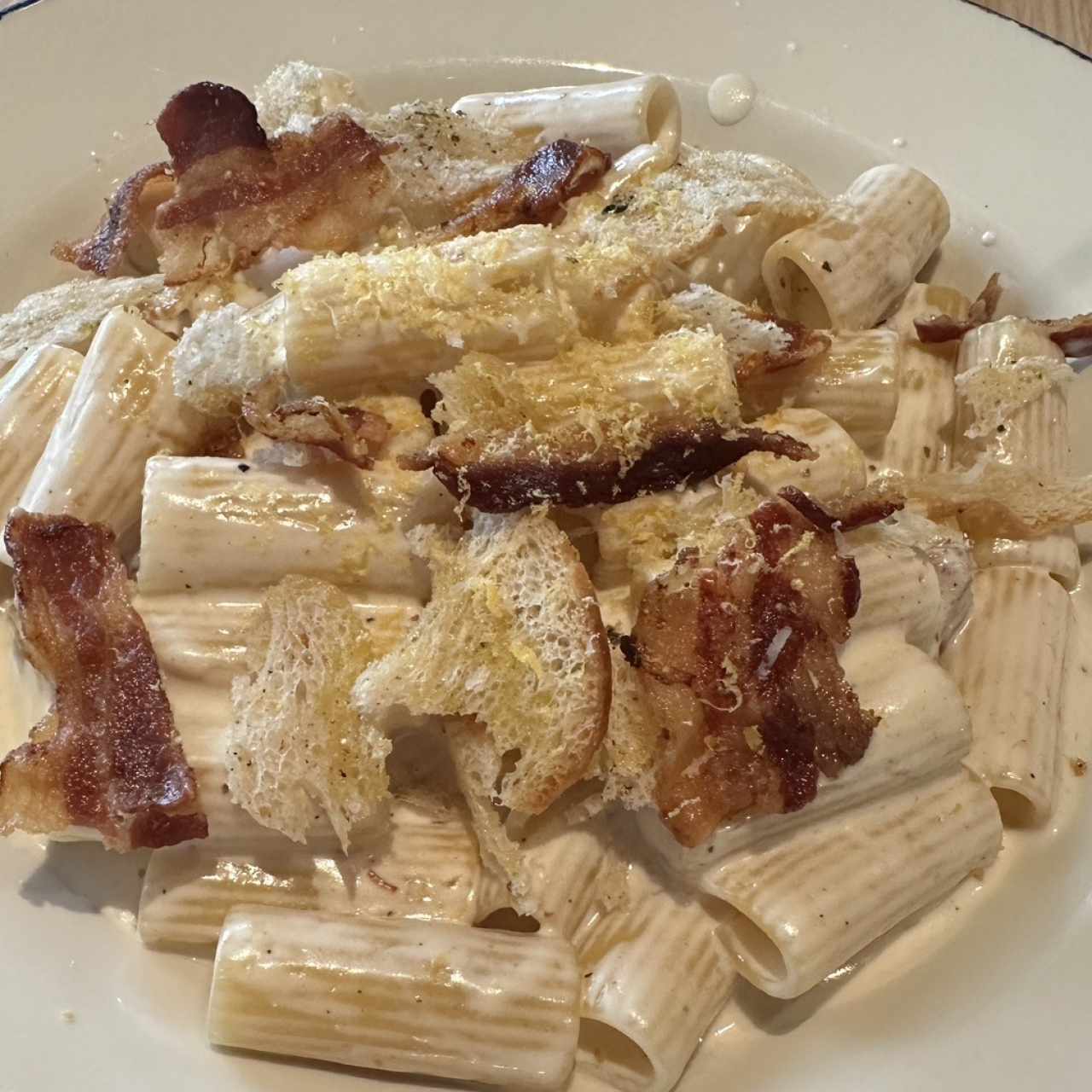 Rigatoni Ni Carbonara Ni Alfredo