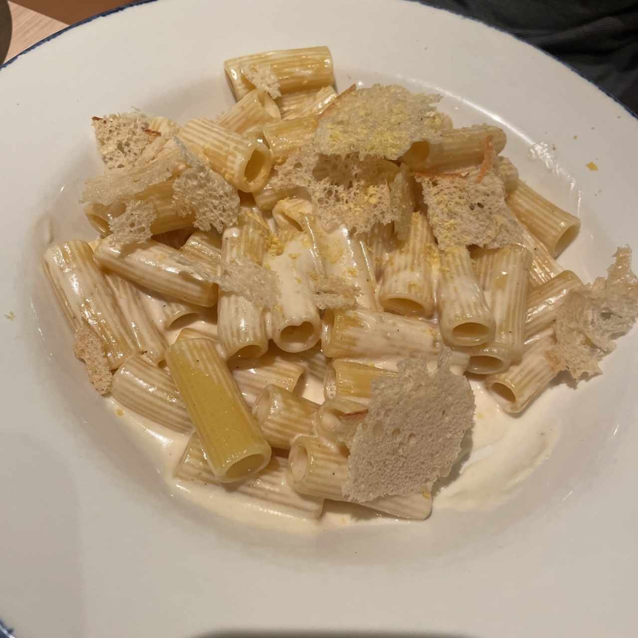Rigatoni Ni Carbonara Ni Alfredo opcion vegana
