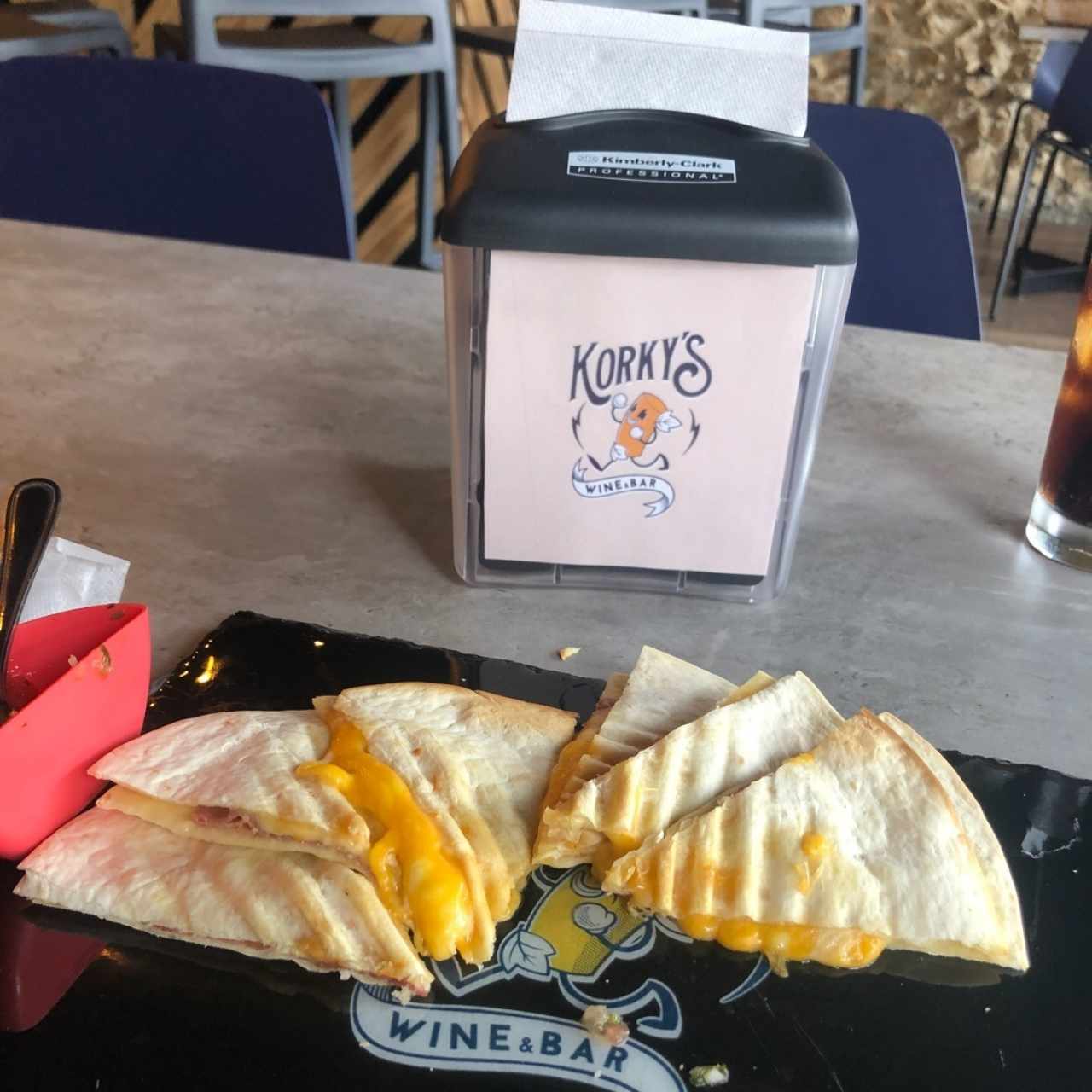 Quesadillas (doble queso y jamon serrano