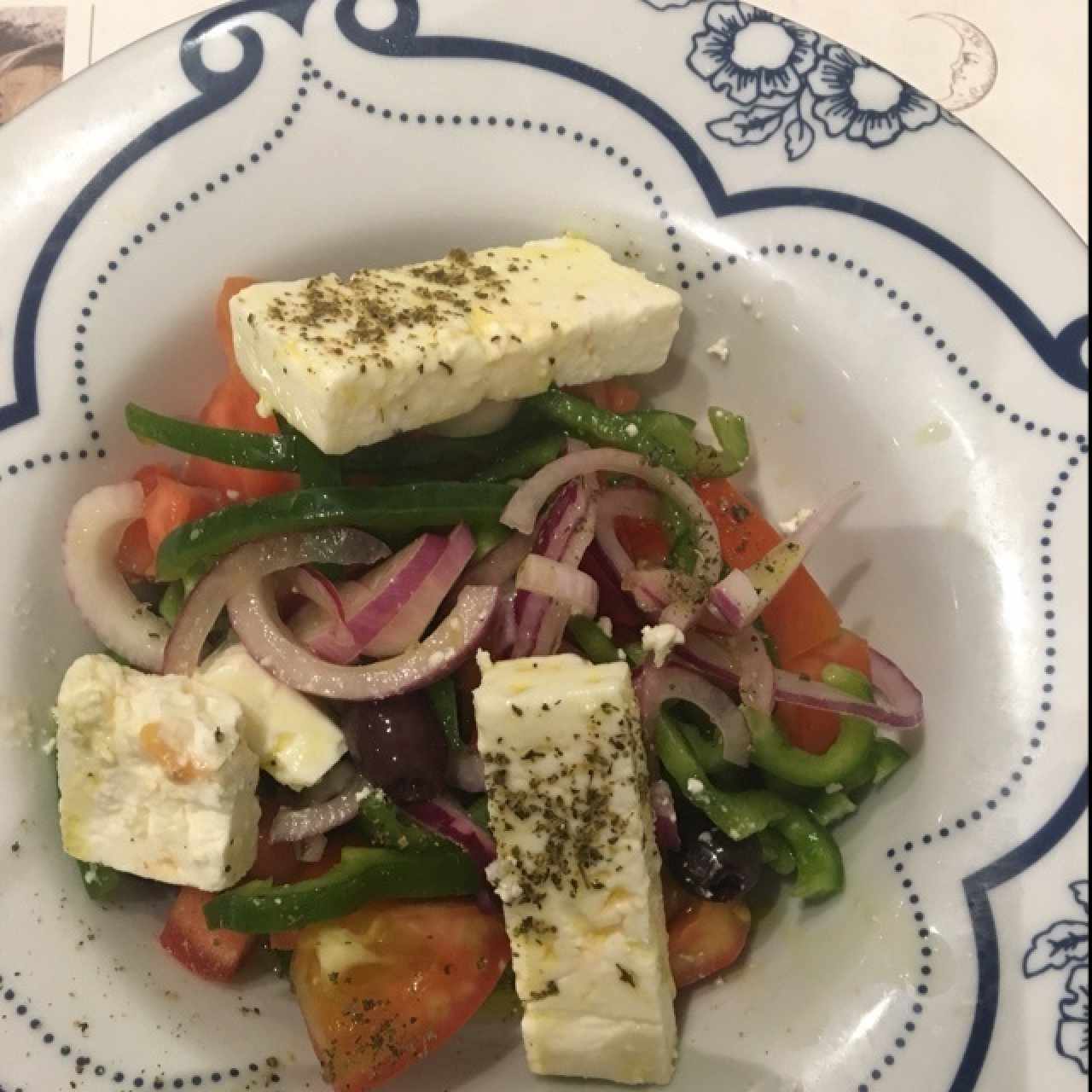 ENSALADAS - JORIATIKI SALATA