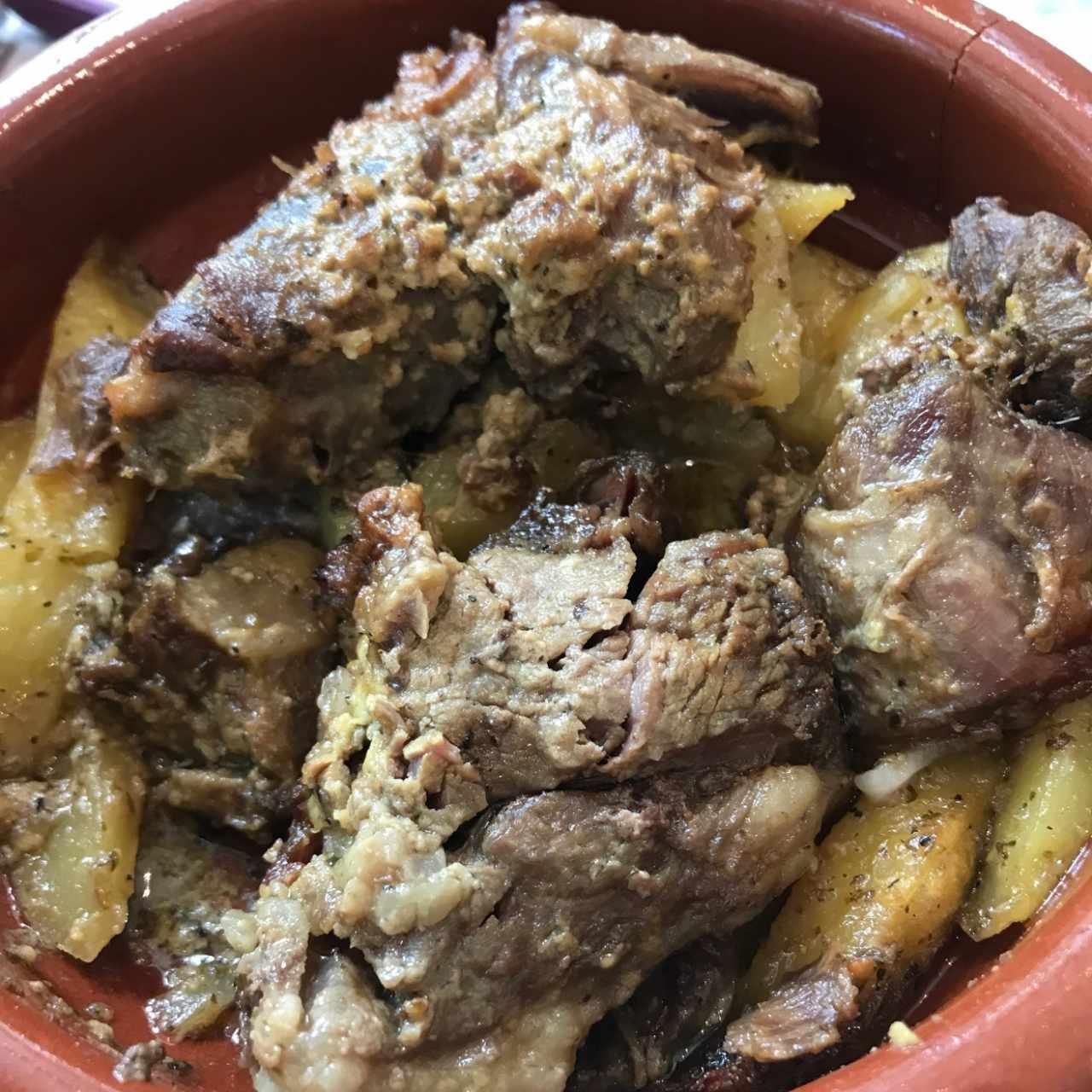 Cordero con papas