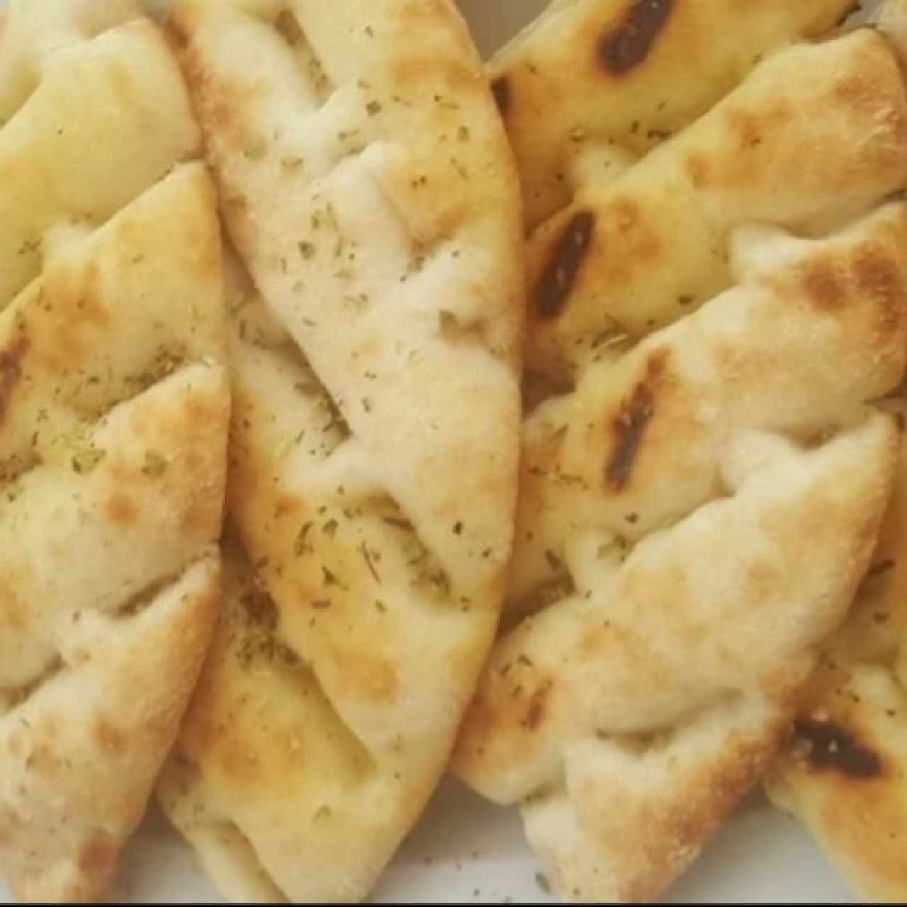 Pan pita con oregano