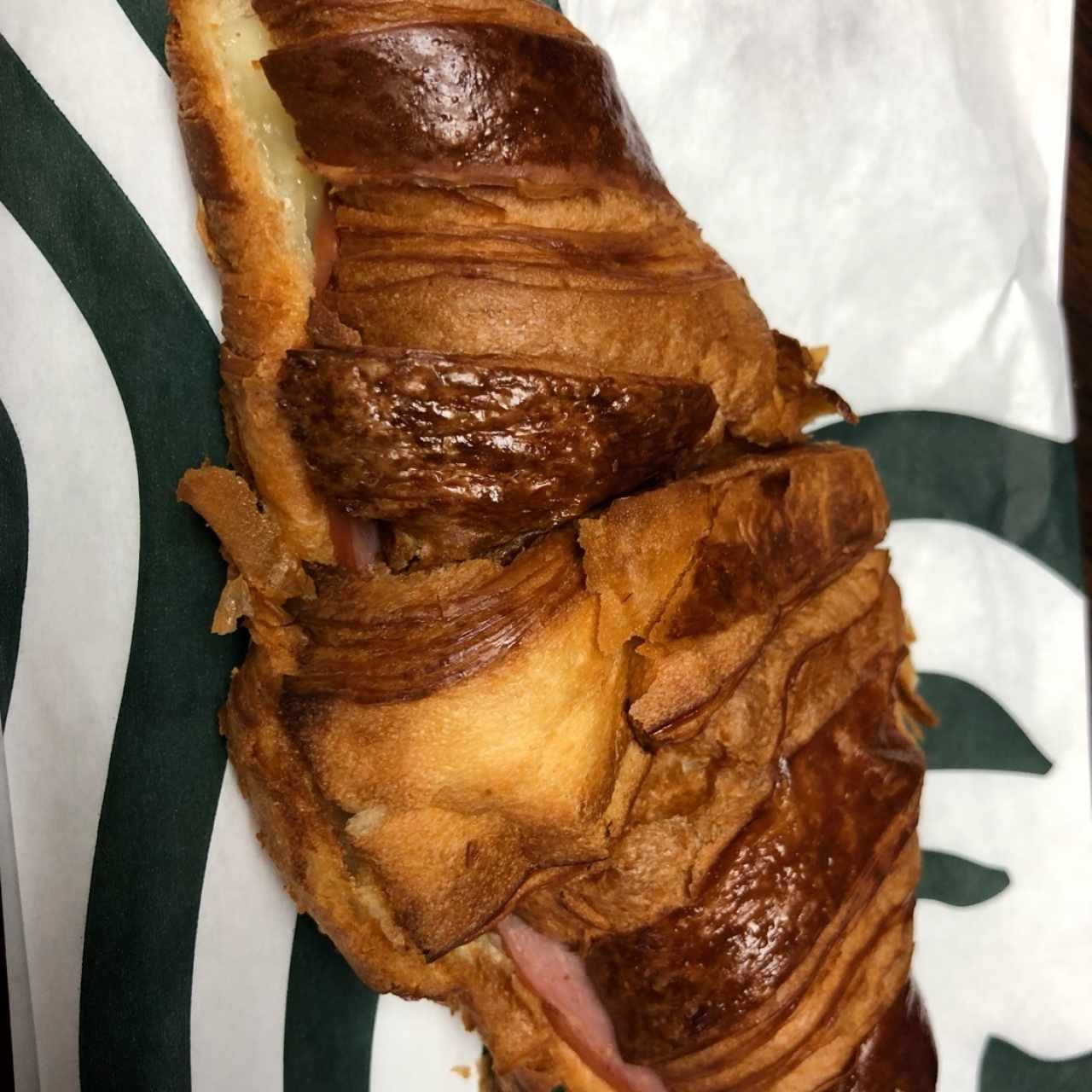 croissant de pavo