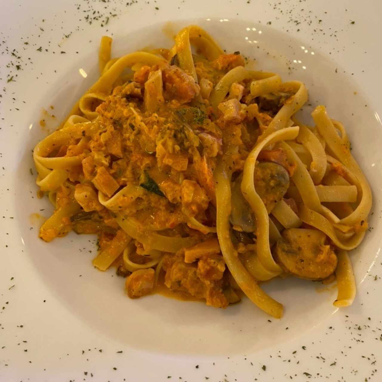 Tortufo con pasta estilo Fetuccini