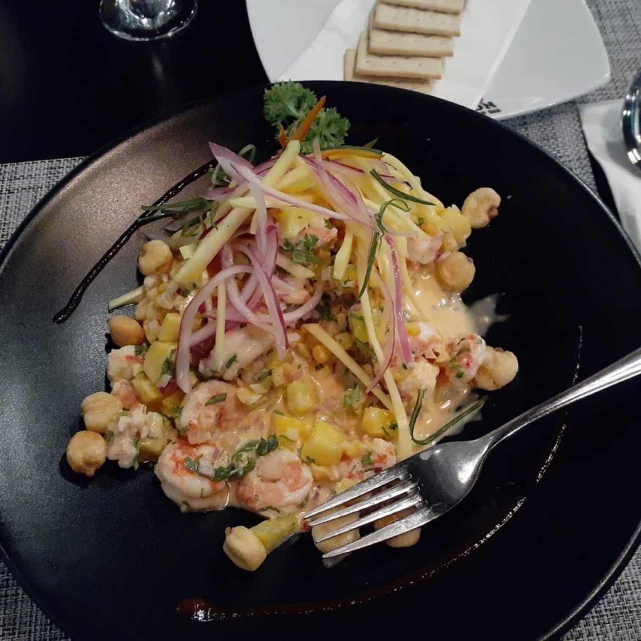 Ceviche peruano fusión de camarón