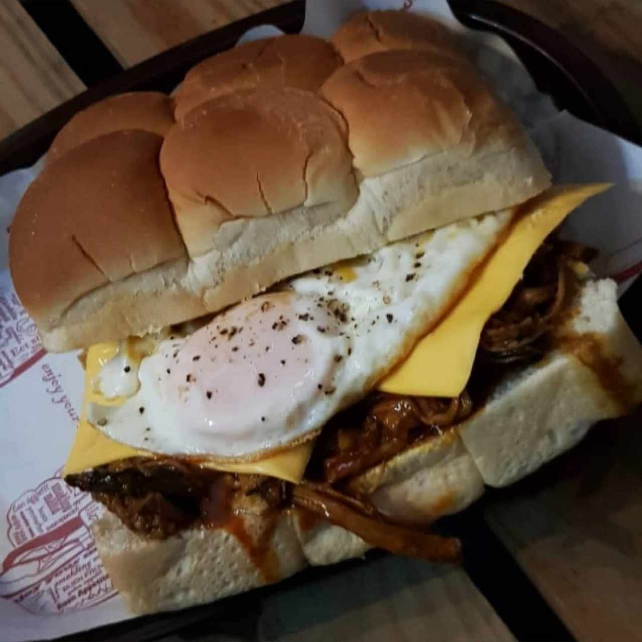 panama burguer con Ropa vieja