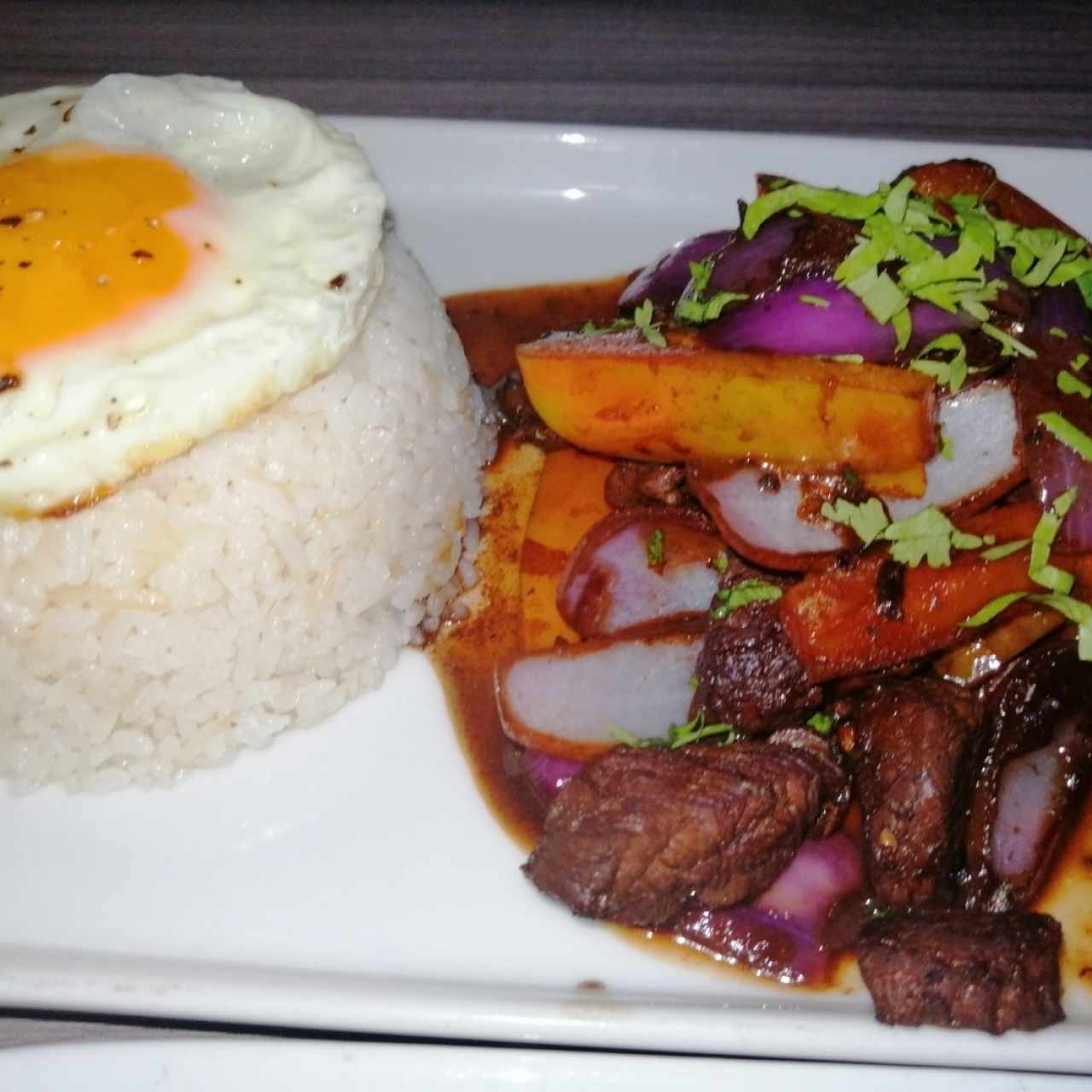 Lomo Saltado