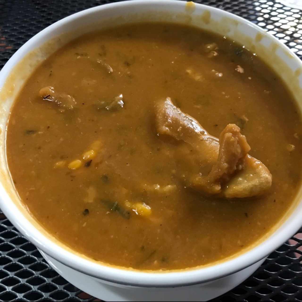 Sopa de Pata de Res 