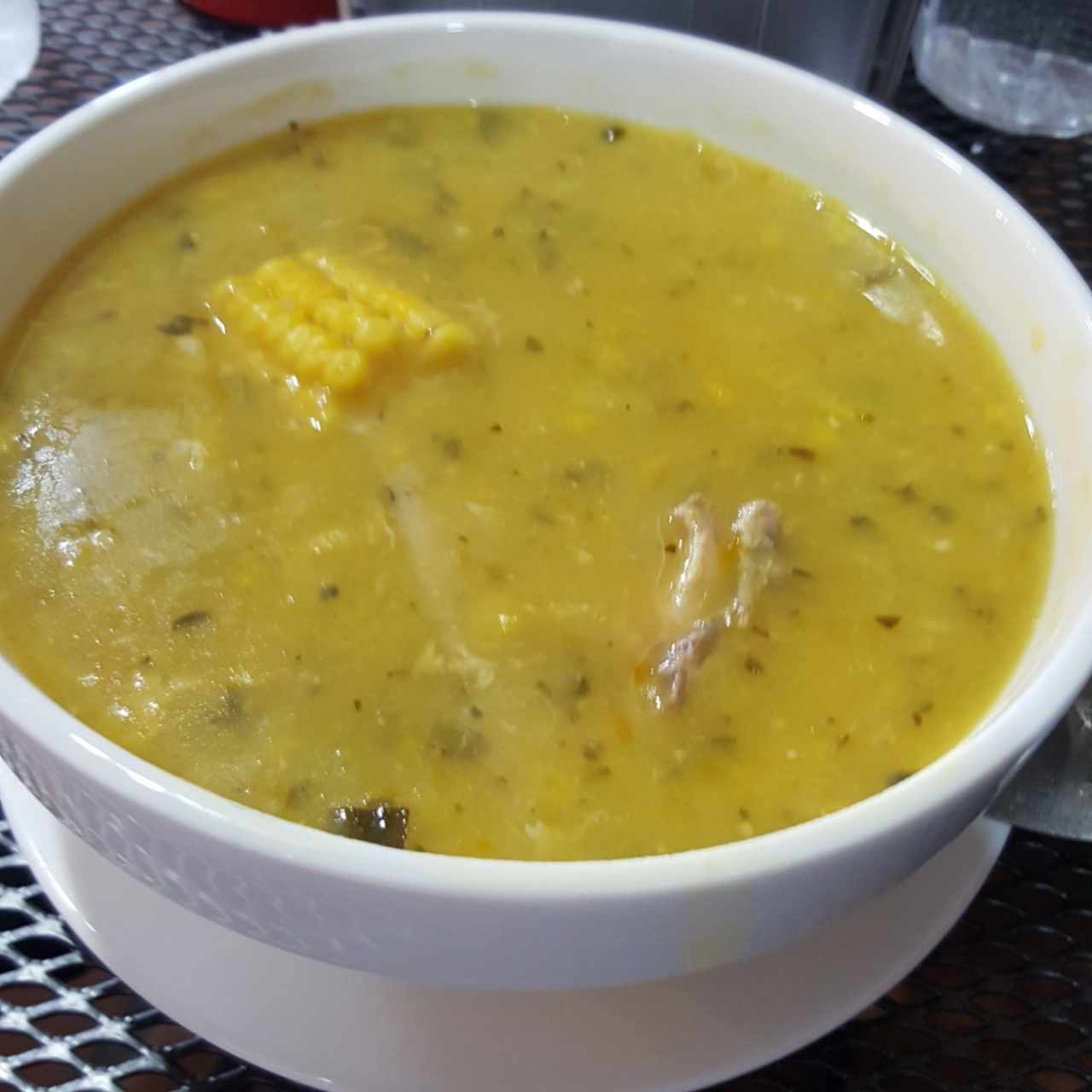 Sopa de pollo 