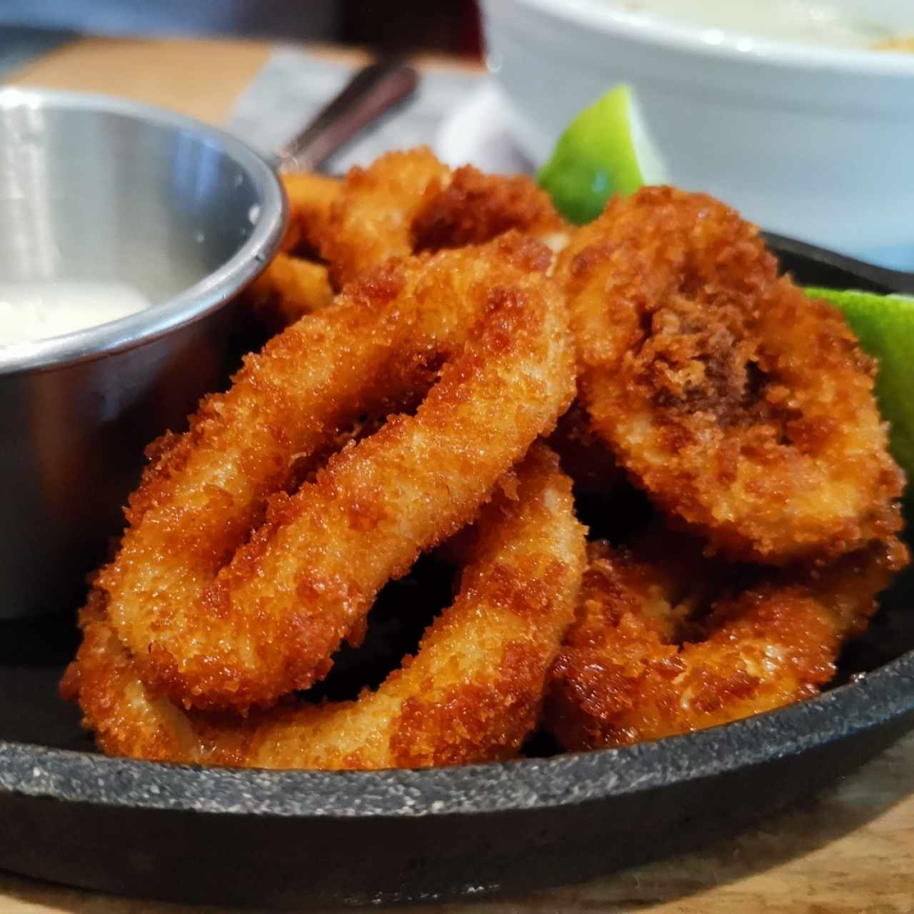 CALAMARI FRITO / FRIED CALAMARI