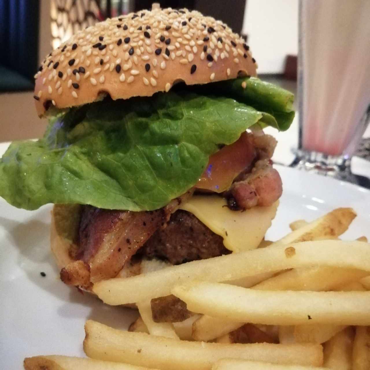 HAMBURGUESA AMERICANA / AMERICAN BURGER