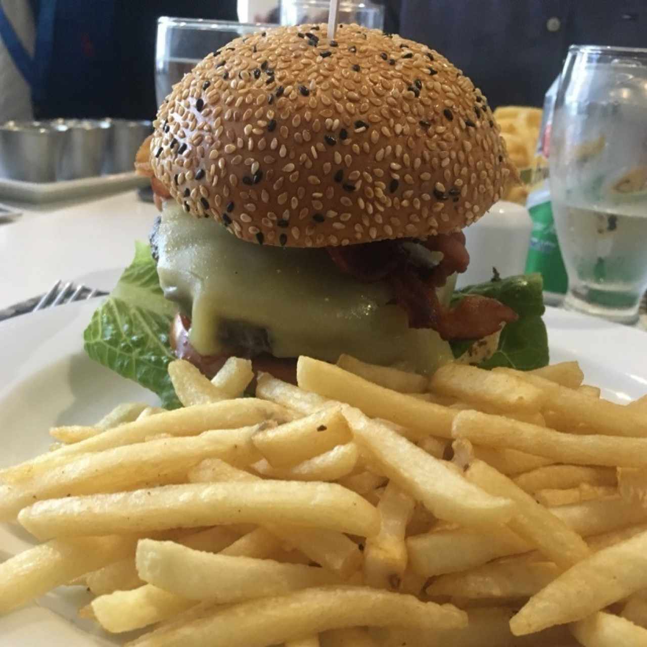 HAMBURGUESA AMERICANA / AMERICAN BURGER