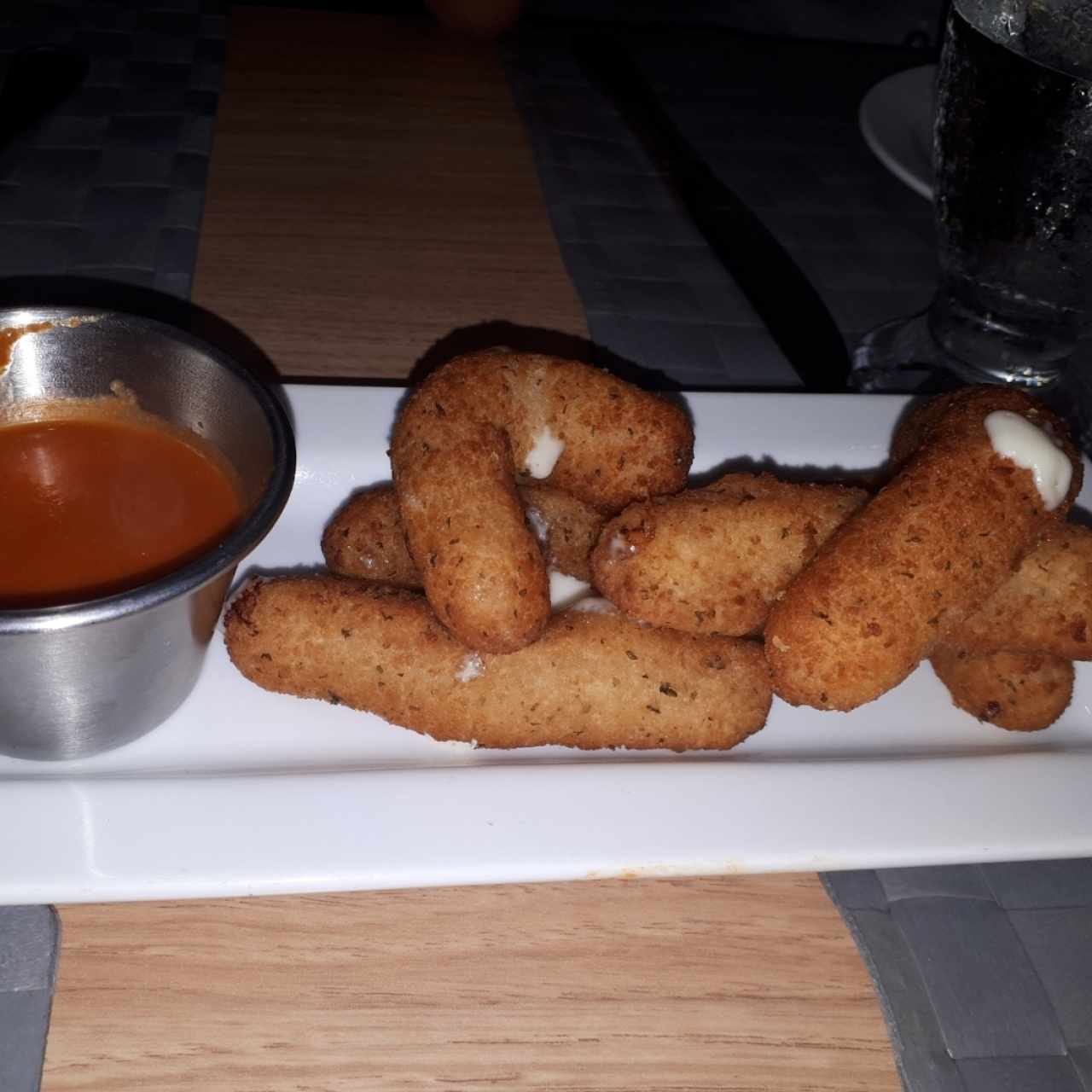 DEDOS DE MOZZARELLA / MOZZARELLA STICK