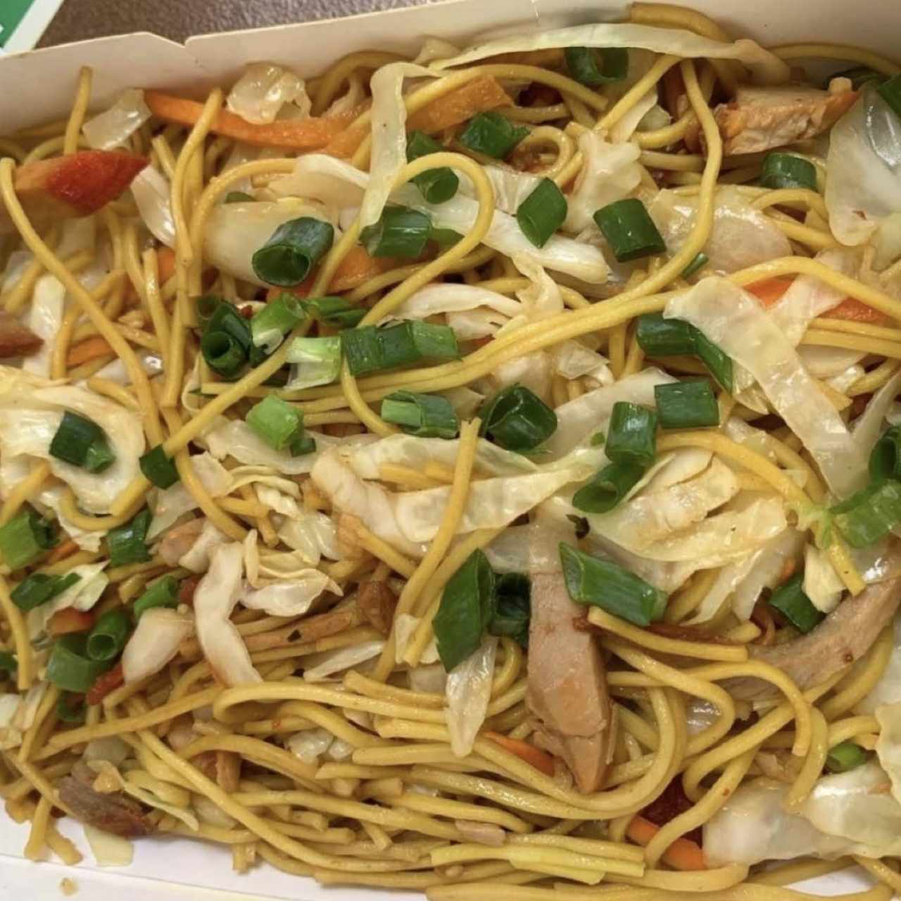 Platos Especiales - Chow Mein