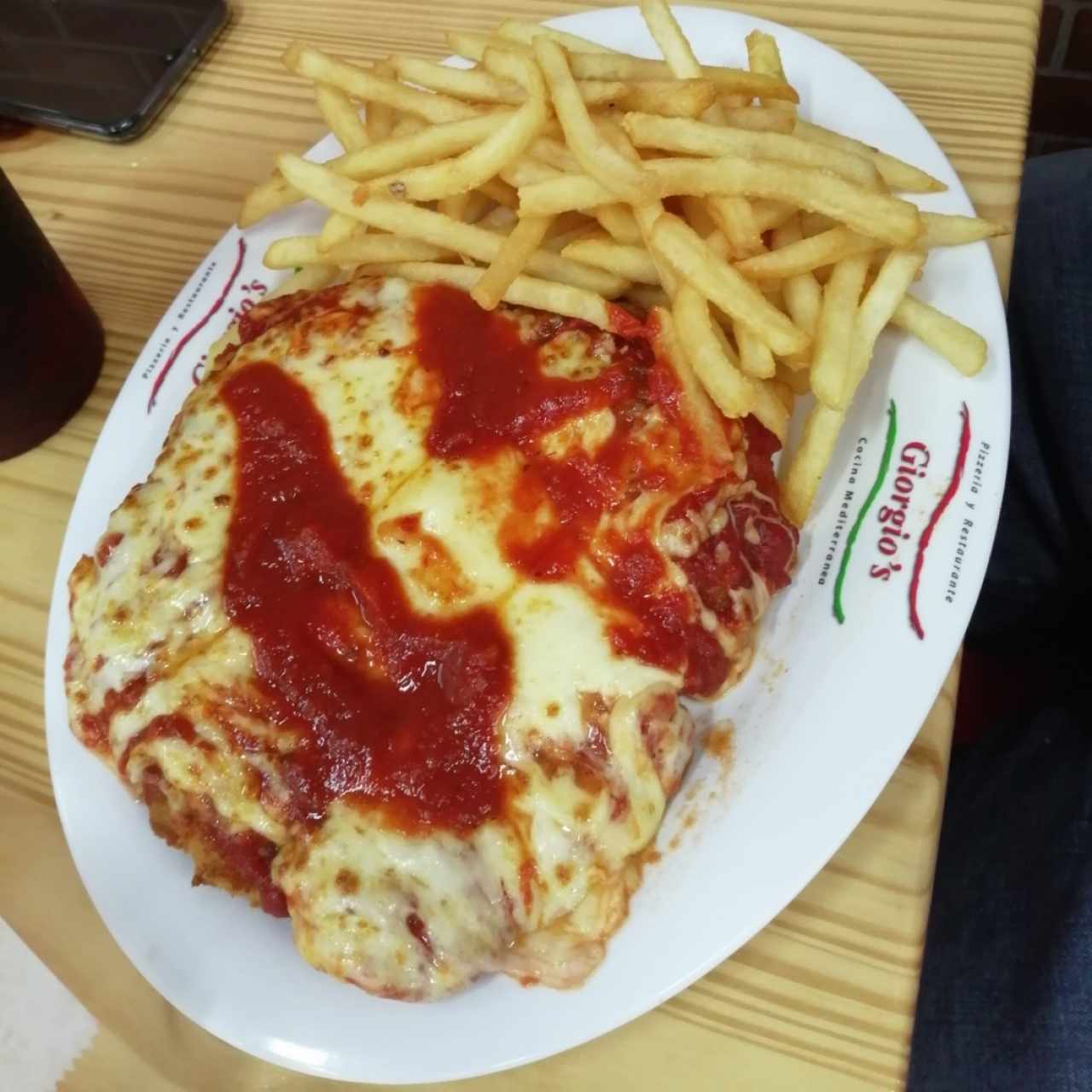 Milanesa de pollo+papas fritas