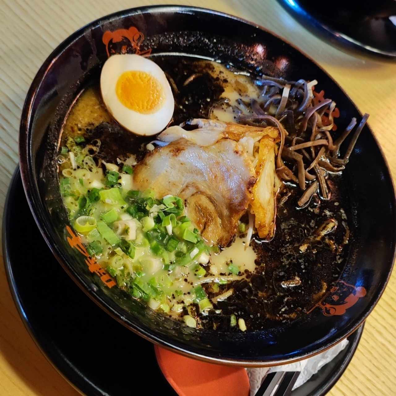 Fideos - Black kuro Ramen