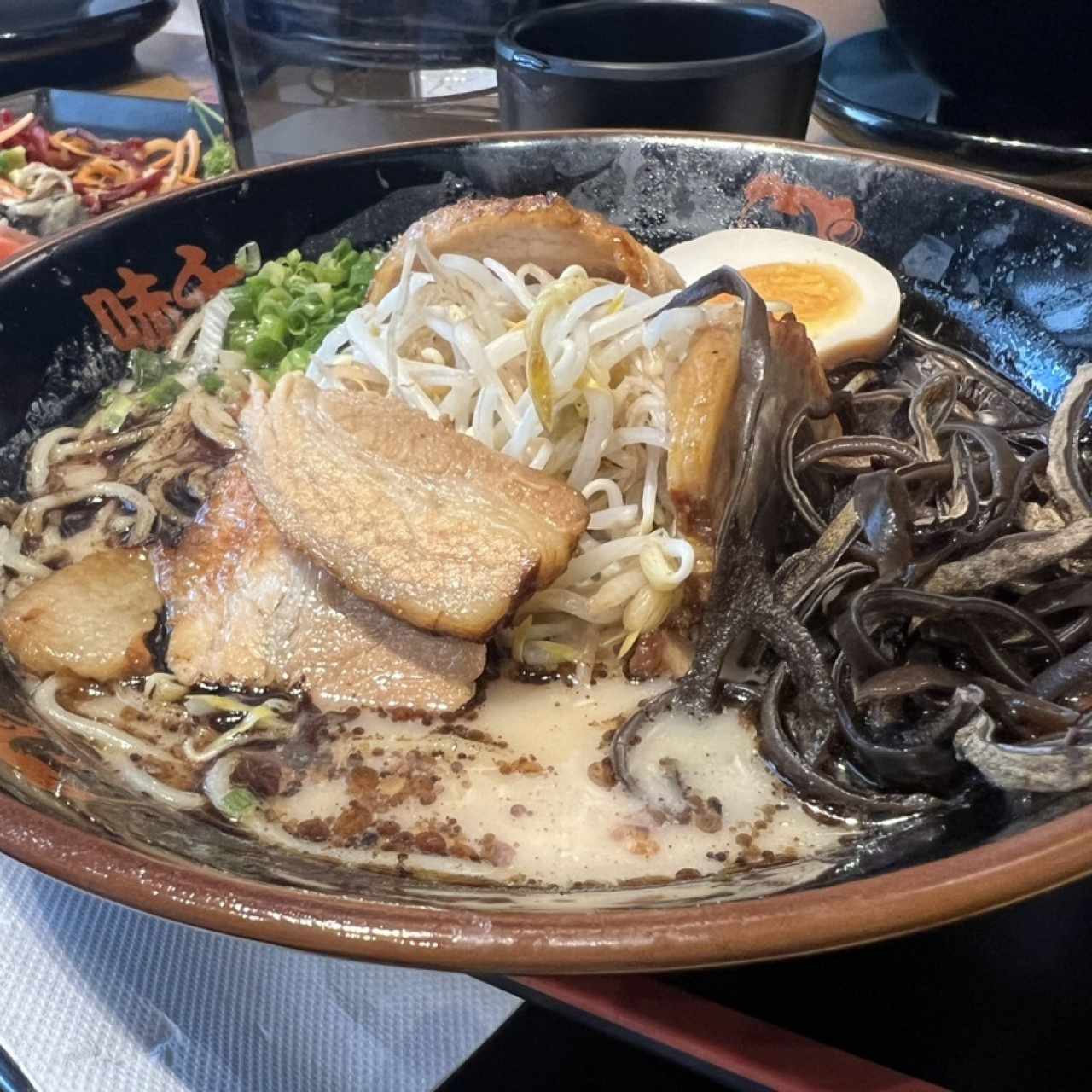 Fideos - Black kuro Ramen