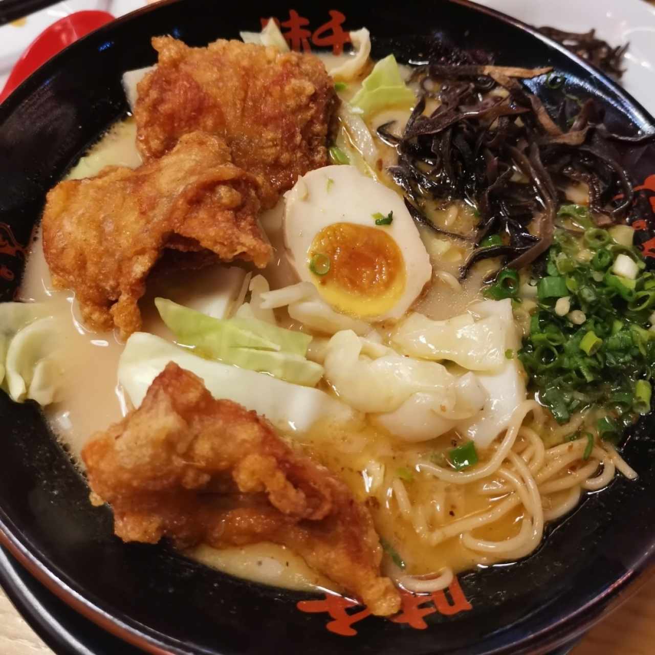 Ramen de karaage de Pollo