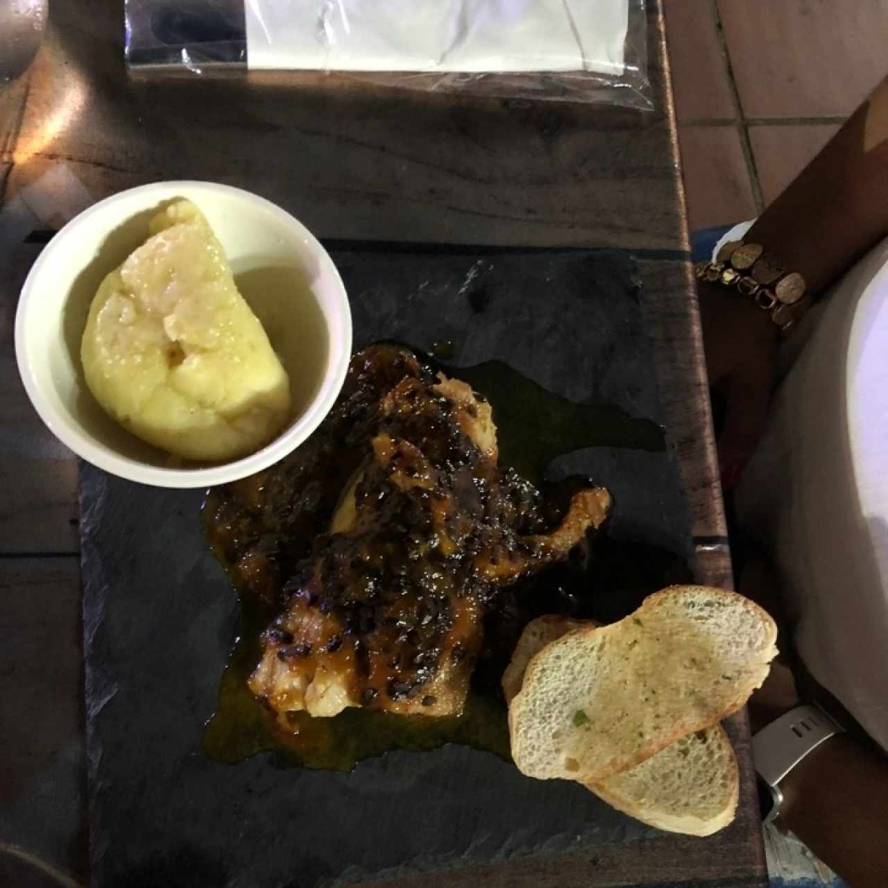 Corvina con maracuya 