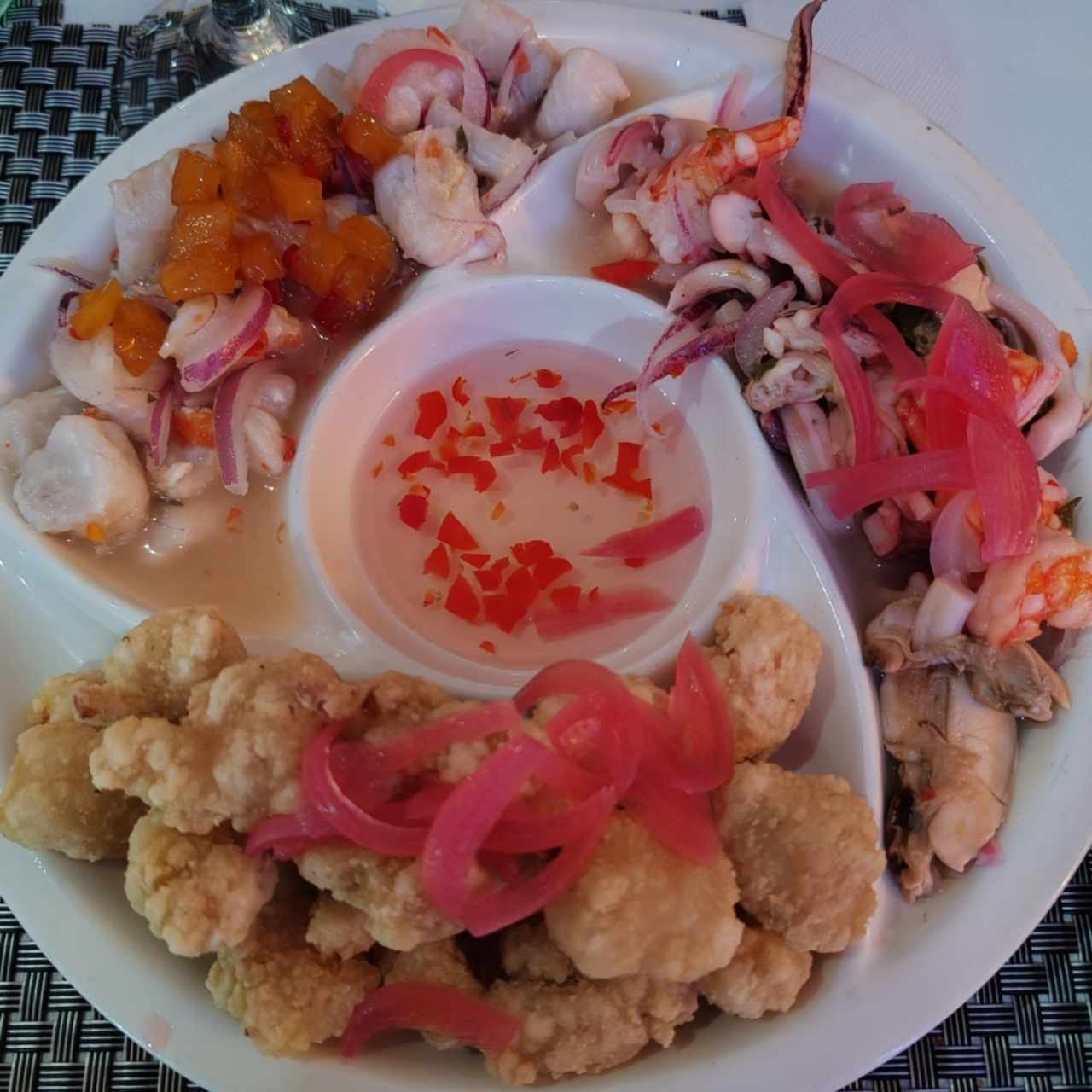 Entradas - Trío de ceviches