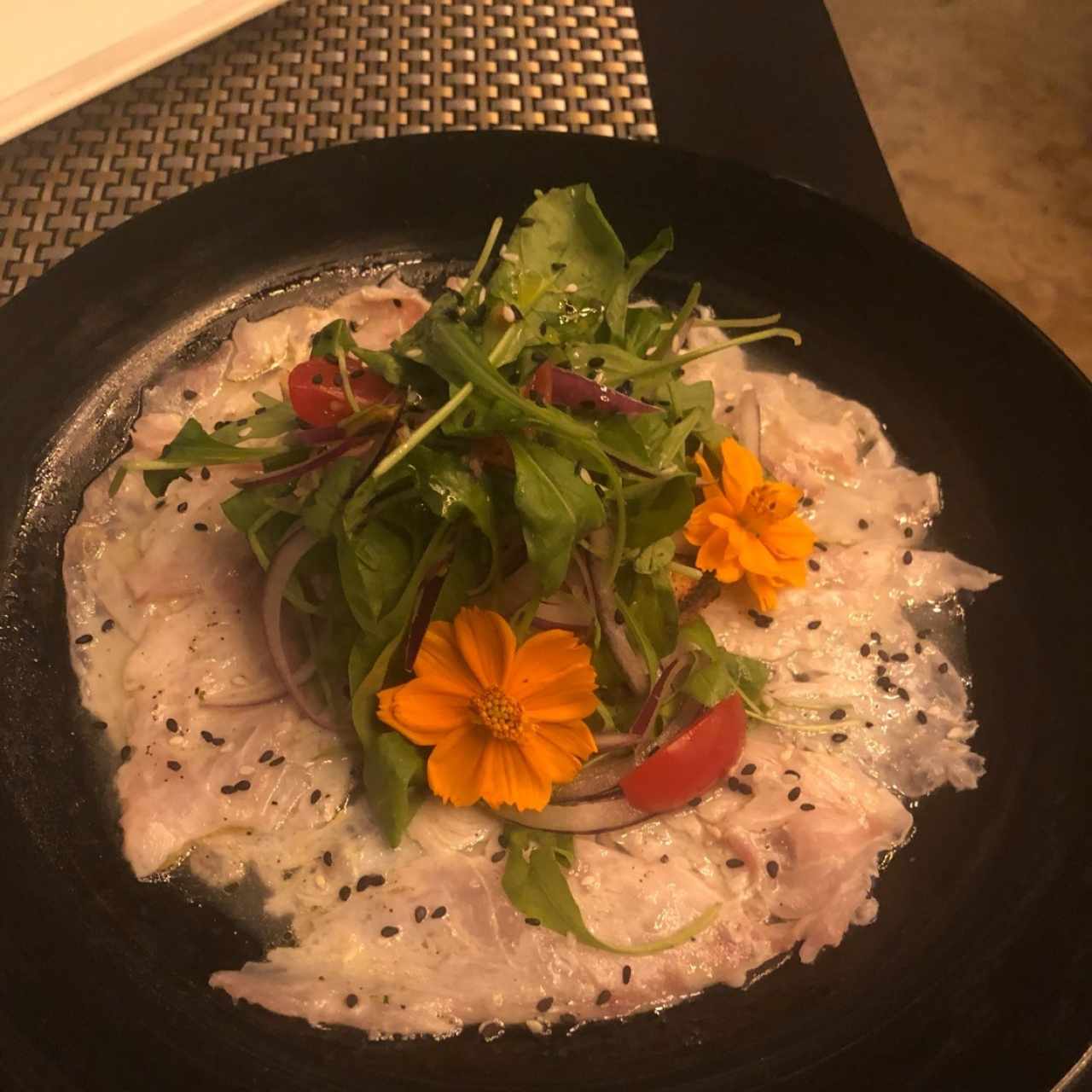 Carpaccio de corvina