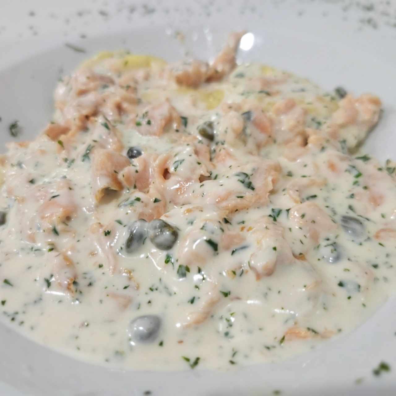 Raviolis de Ricotta al Salmon