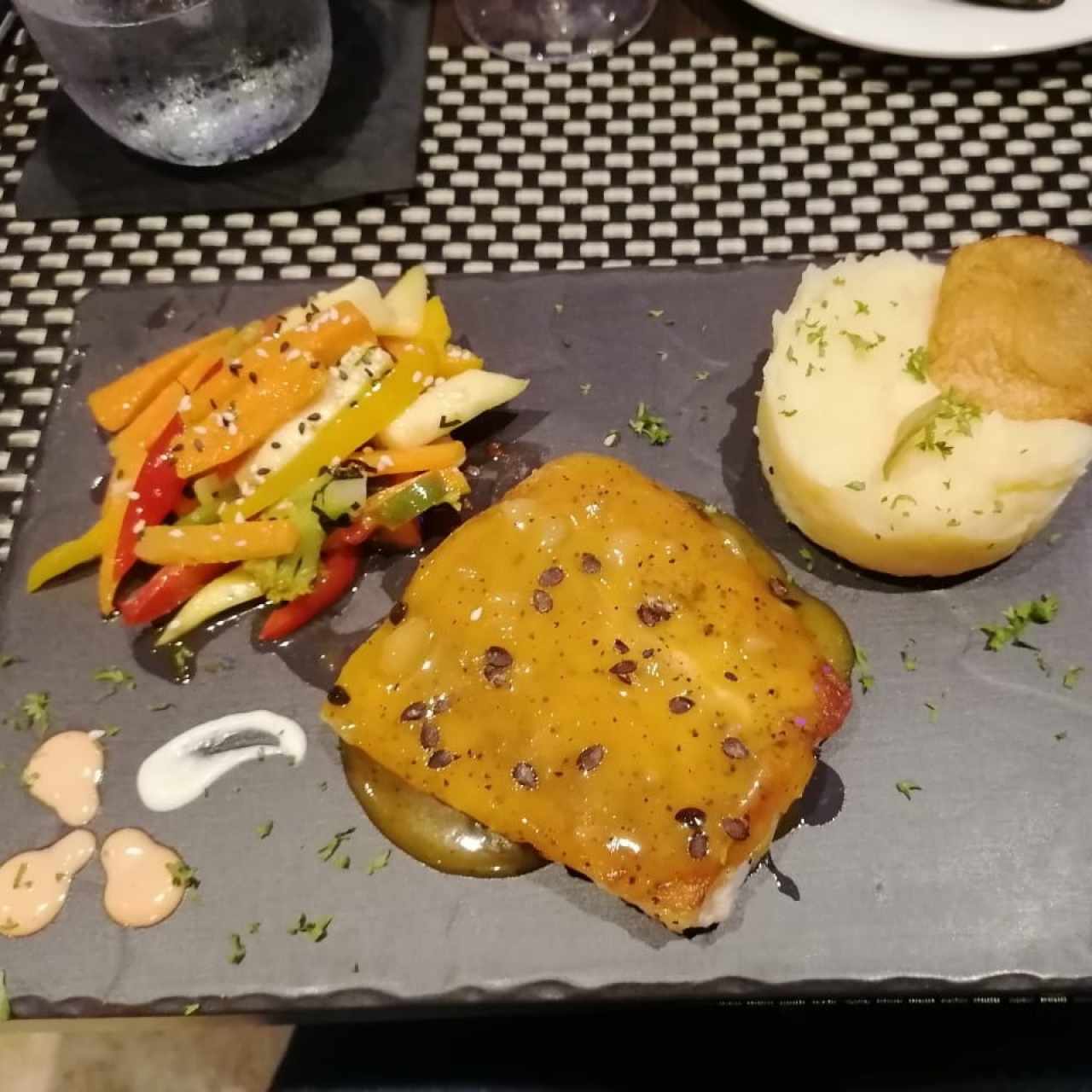 filete de corvina en salsa de maracuya