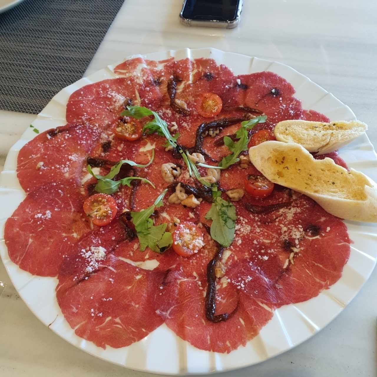 Carpaccio de res