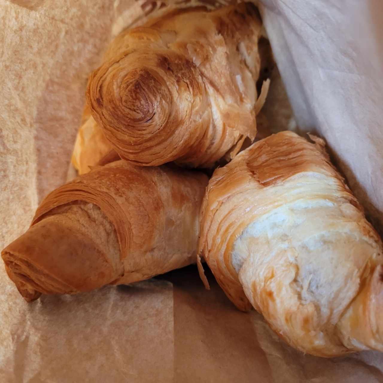 croissant de mantequilla simple 