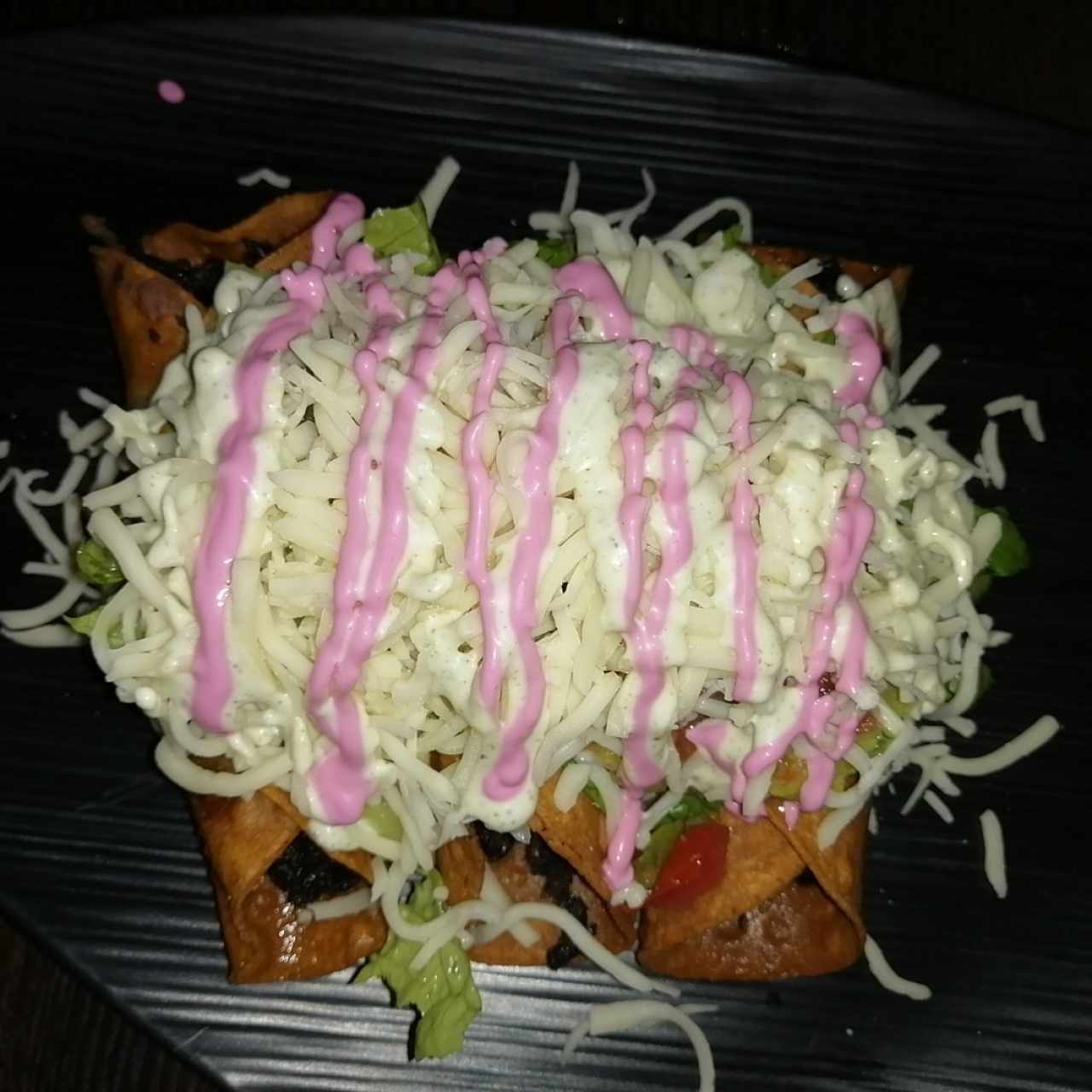 Tacos Dorados de Cerdo