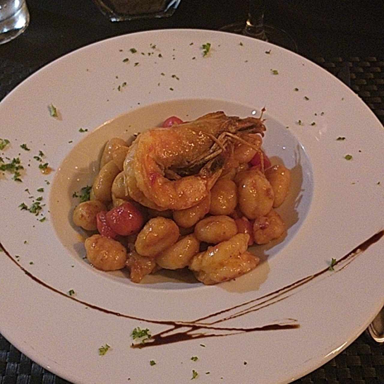 GNOCCHI CON GAMBERI ROSSI