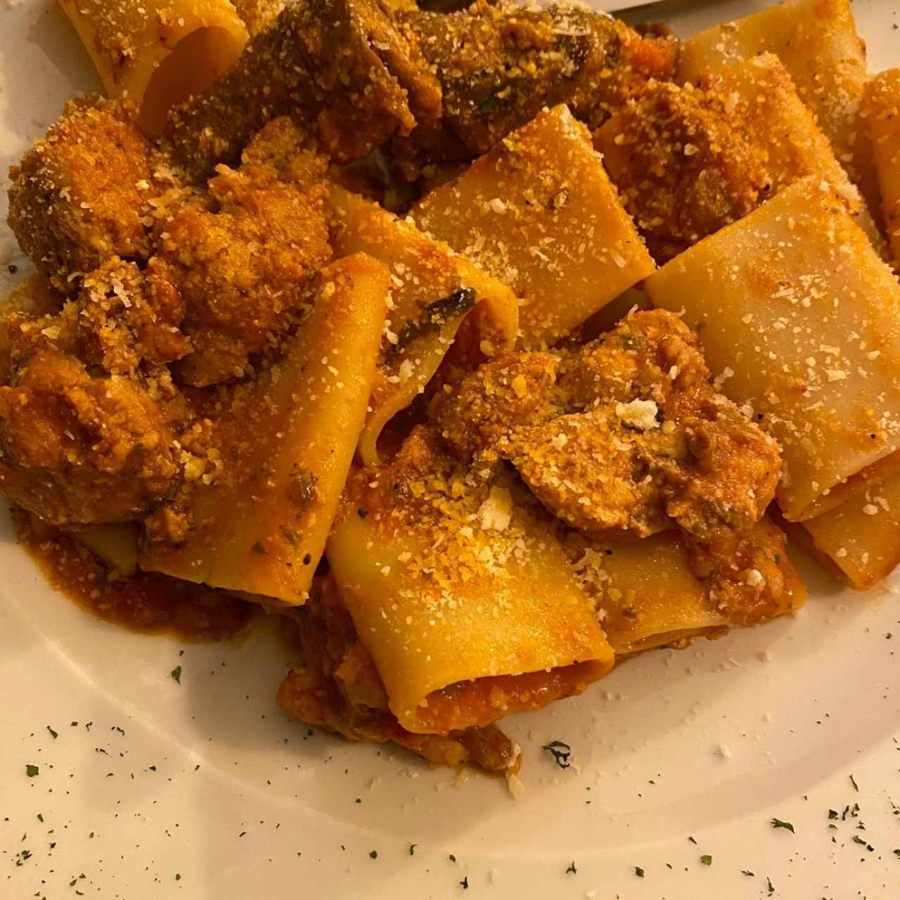 Paccheri Ragu Napoletano