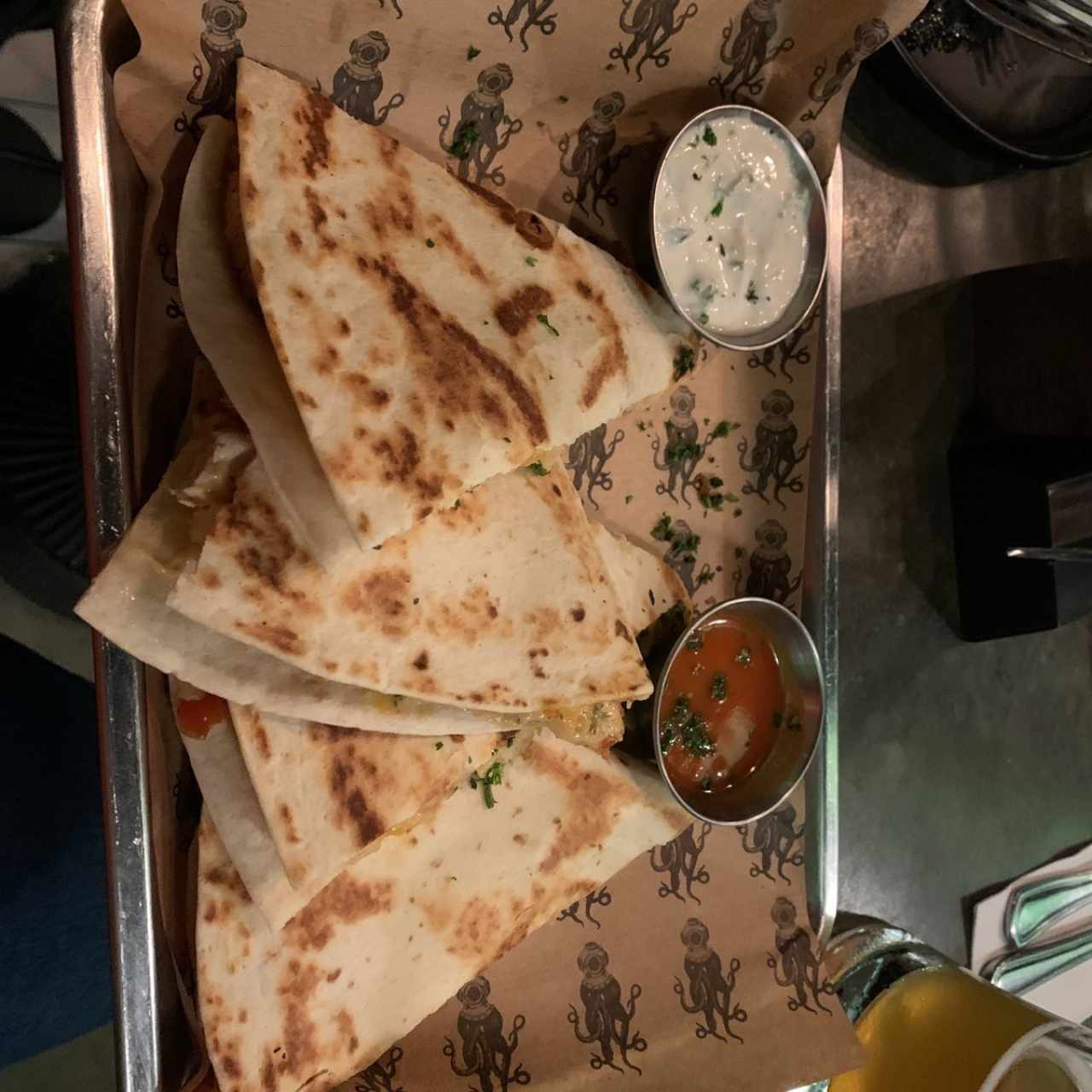 Menú - La Chicken Quesadilla