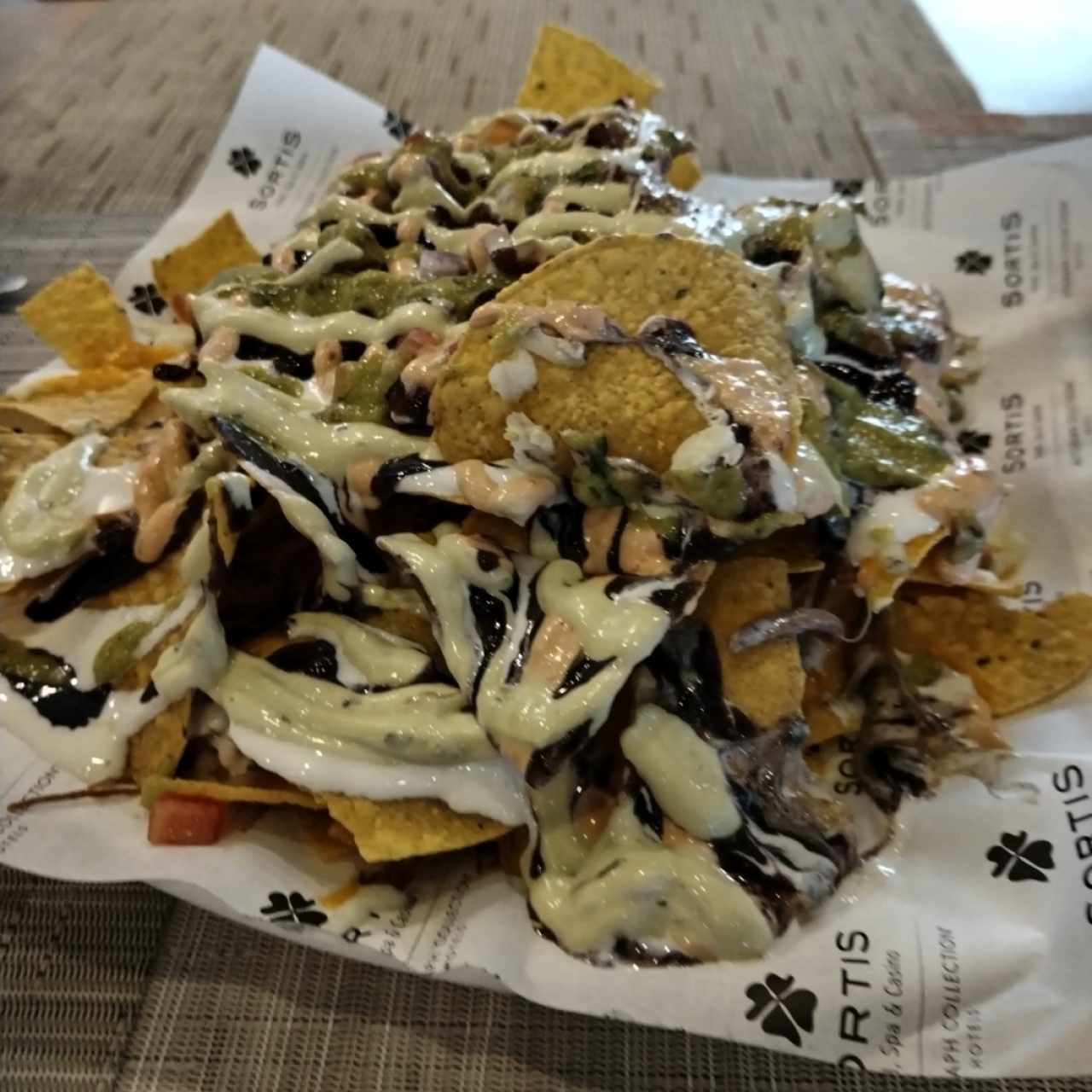 TACOS & NACHOS - Brisket Nachos