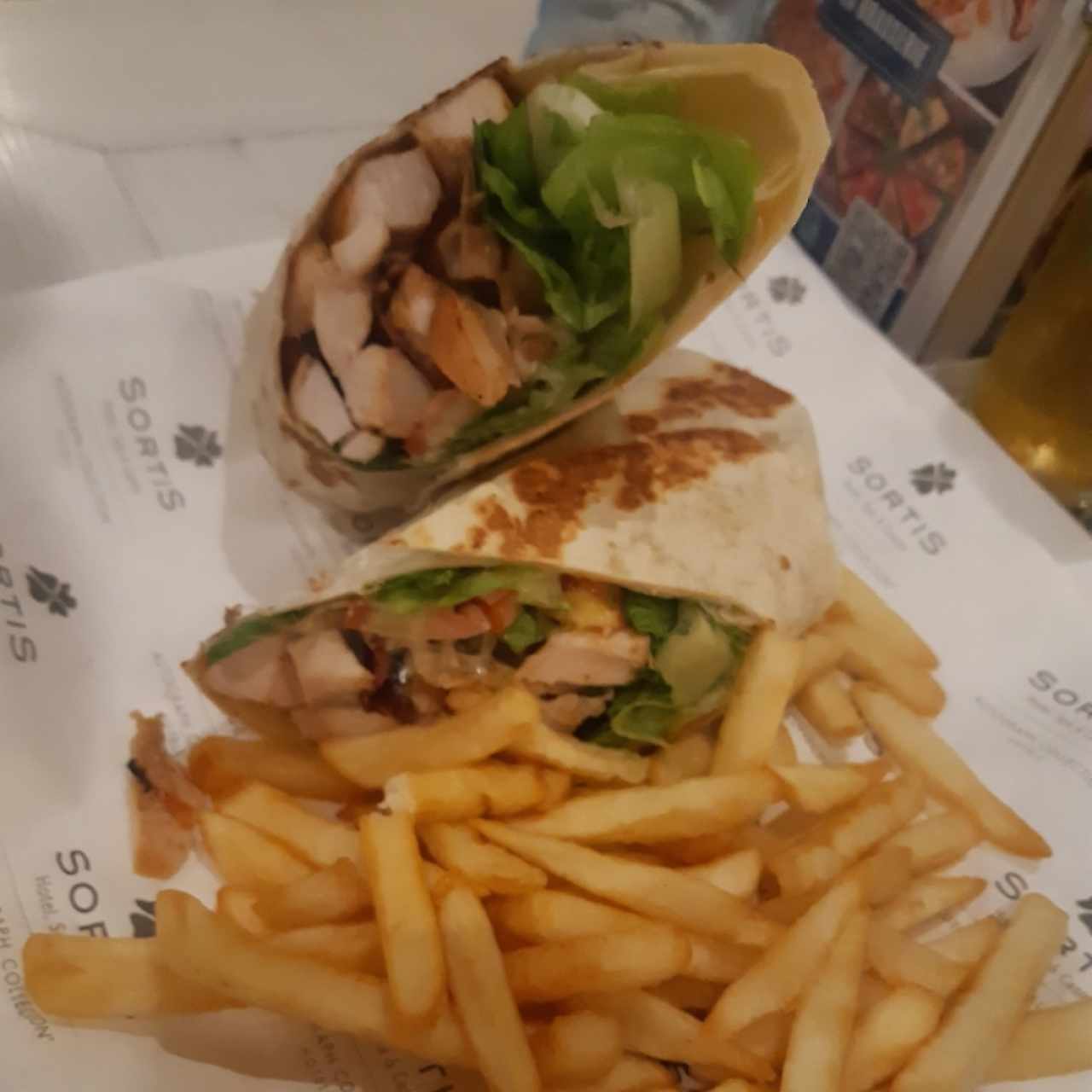 BURGERS + SANDWICHES - Chicken BTL Wrap