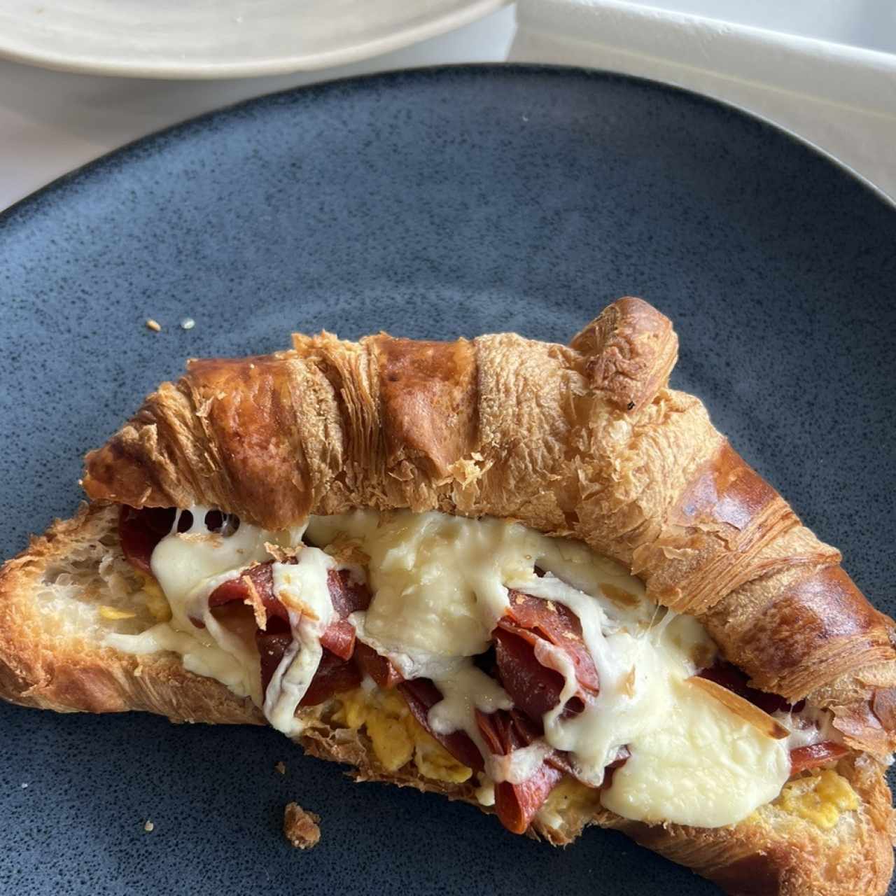 Croissant relleno