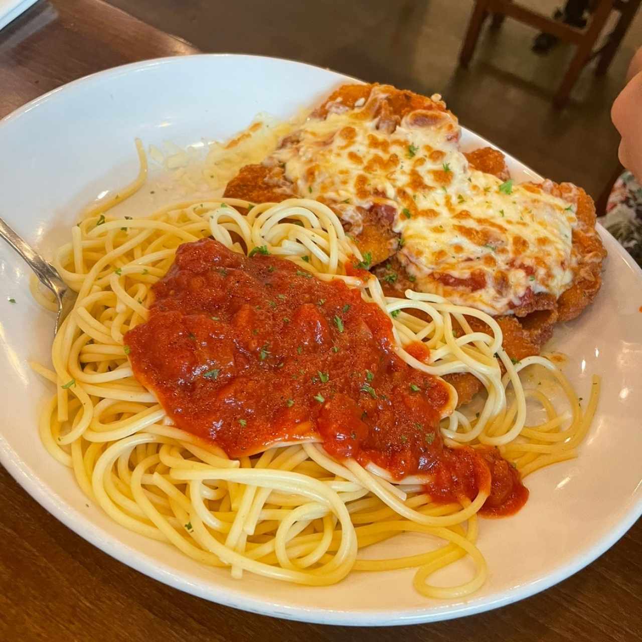 Clasicas Favoritas - Chicken Parmigiana