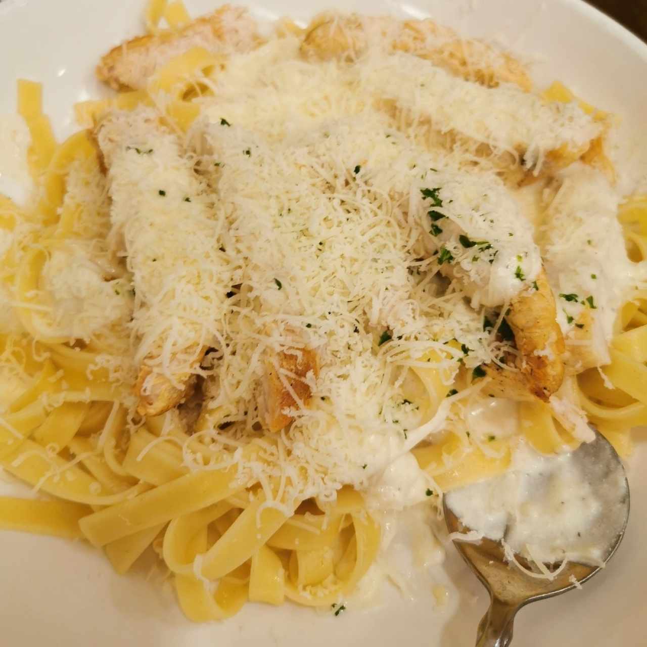 Clasicas Favoritas - Chicken Alfredo