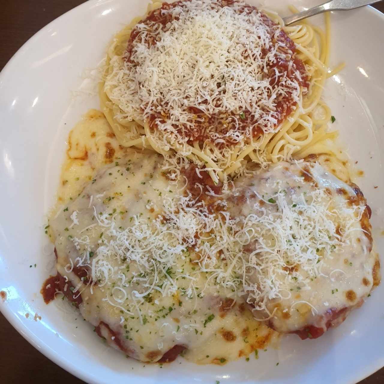 Classic Entreés - Chicken Parmigiana