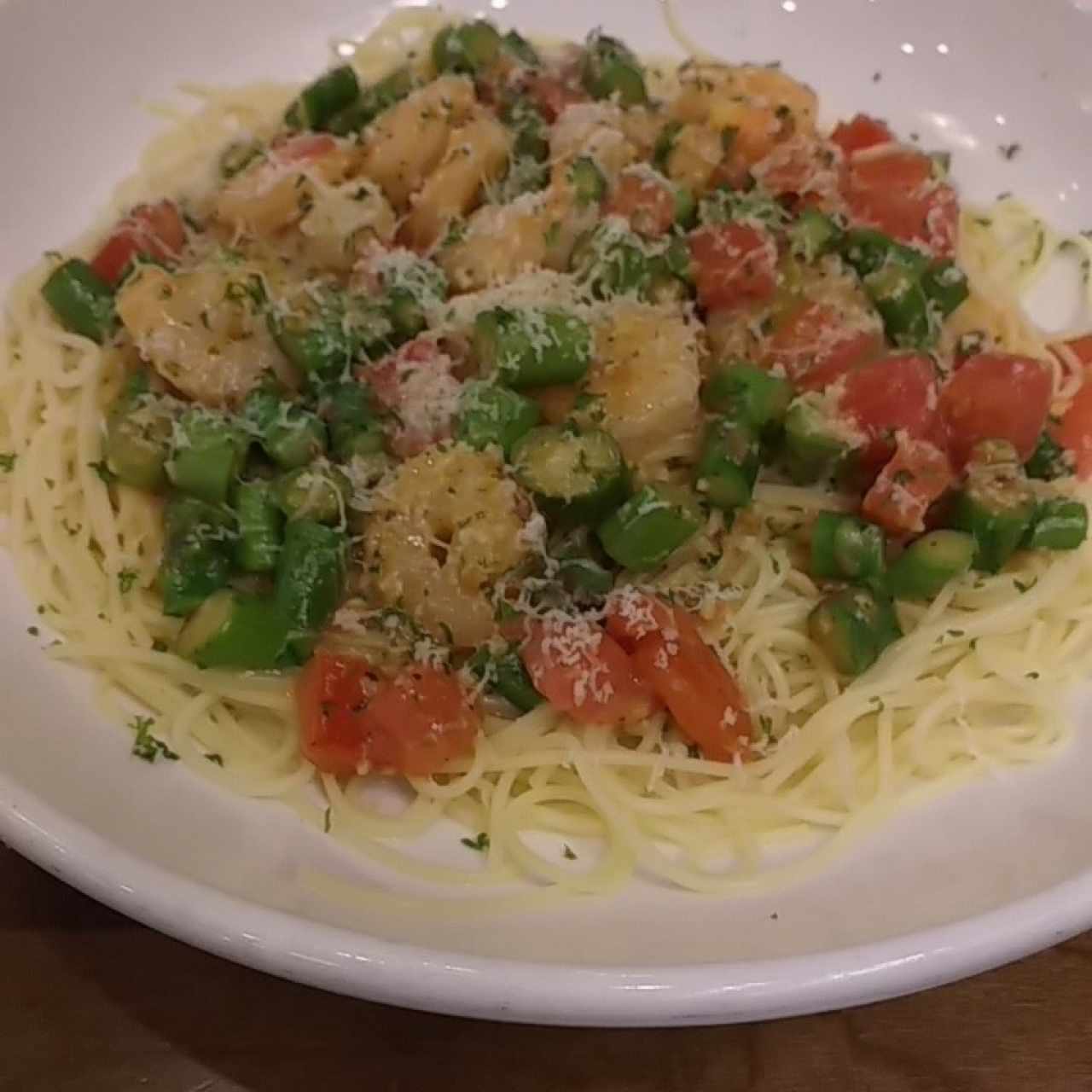 macarrones al óleo con tomates 