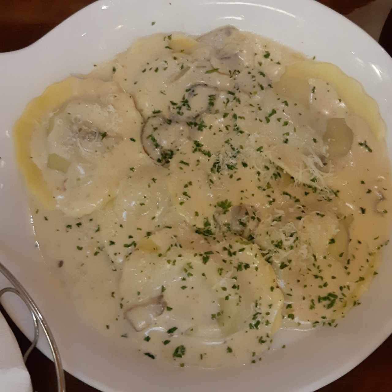 Raviolis con Hongos Portobelo