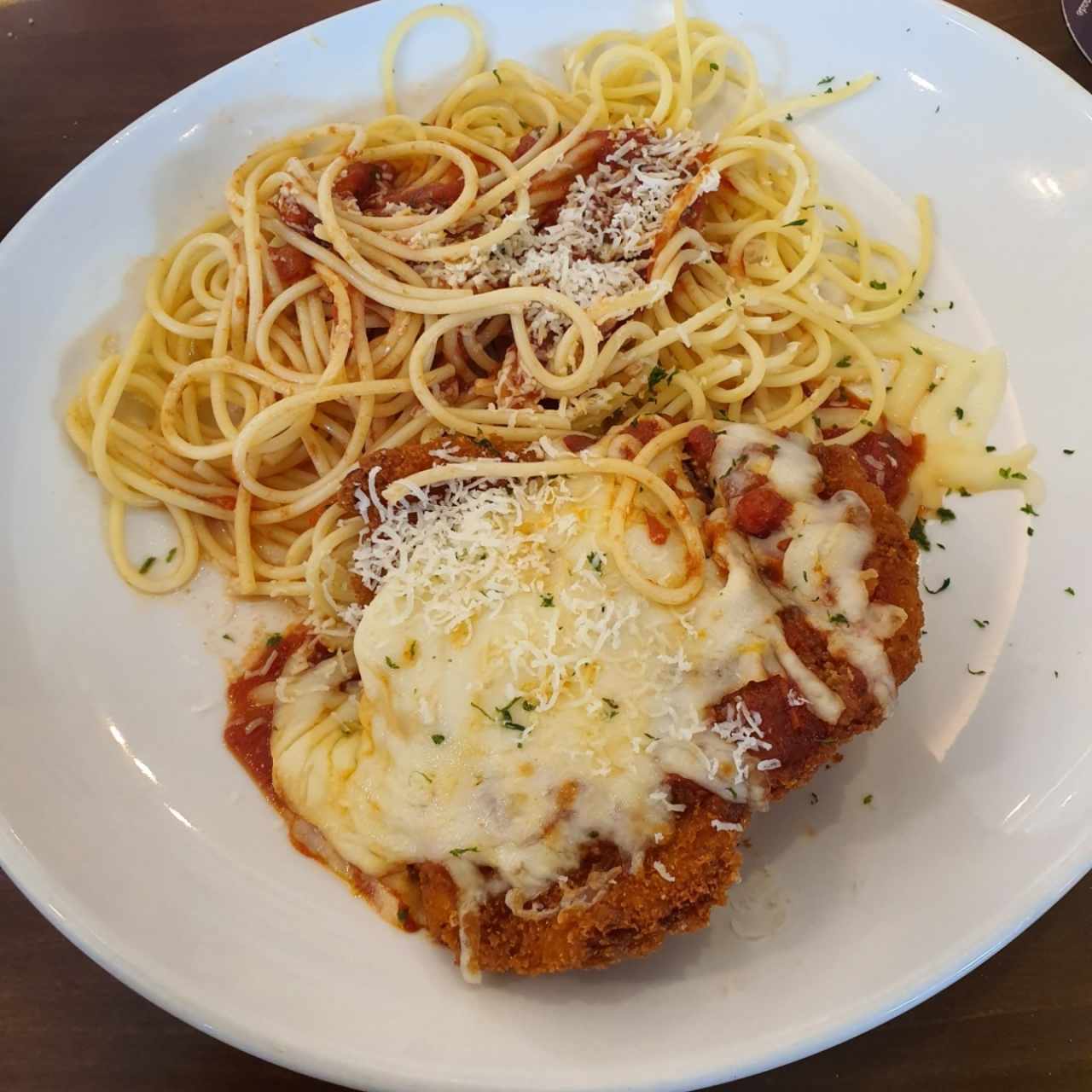 Lunch Chicken Parmigiana