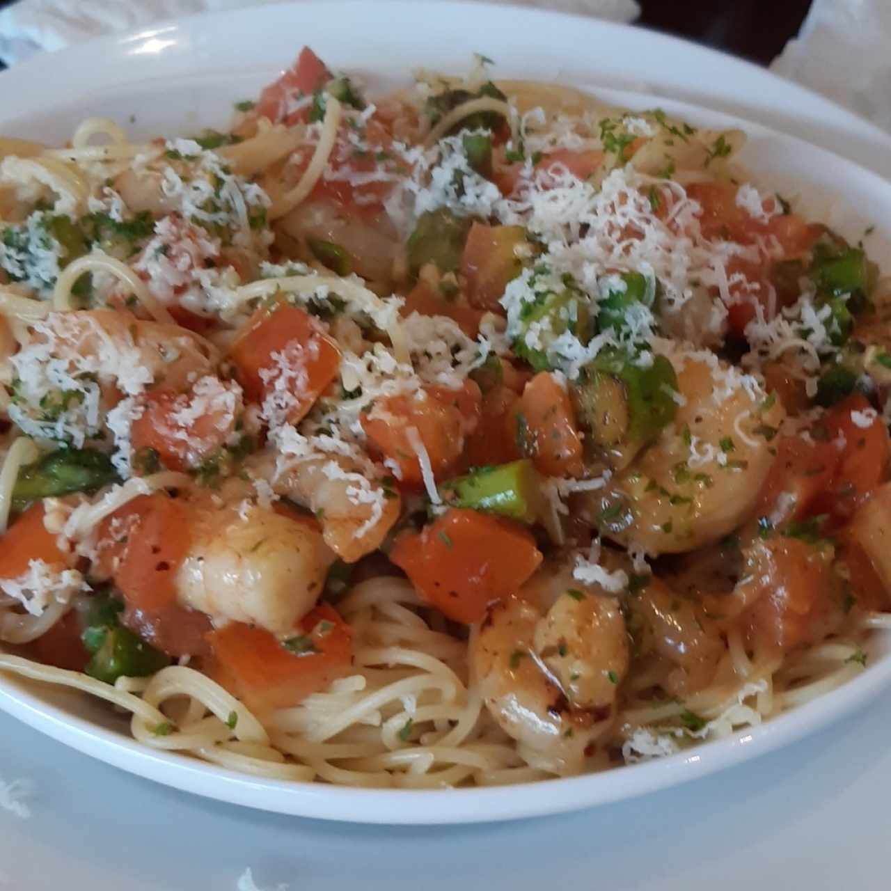 Pasta shrimp scampi