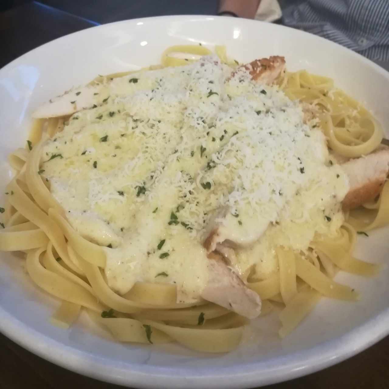 chicken Alfredo 