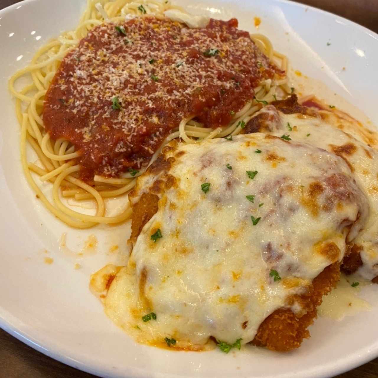 Clasicas Favoritas - Chicken Parmigiana