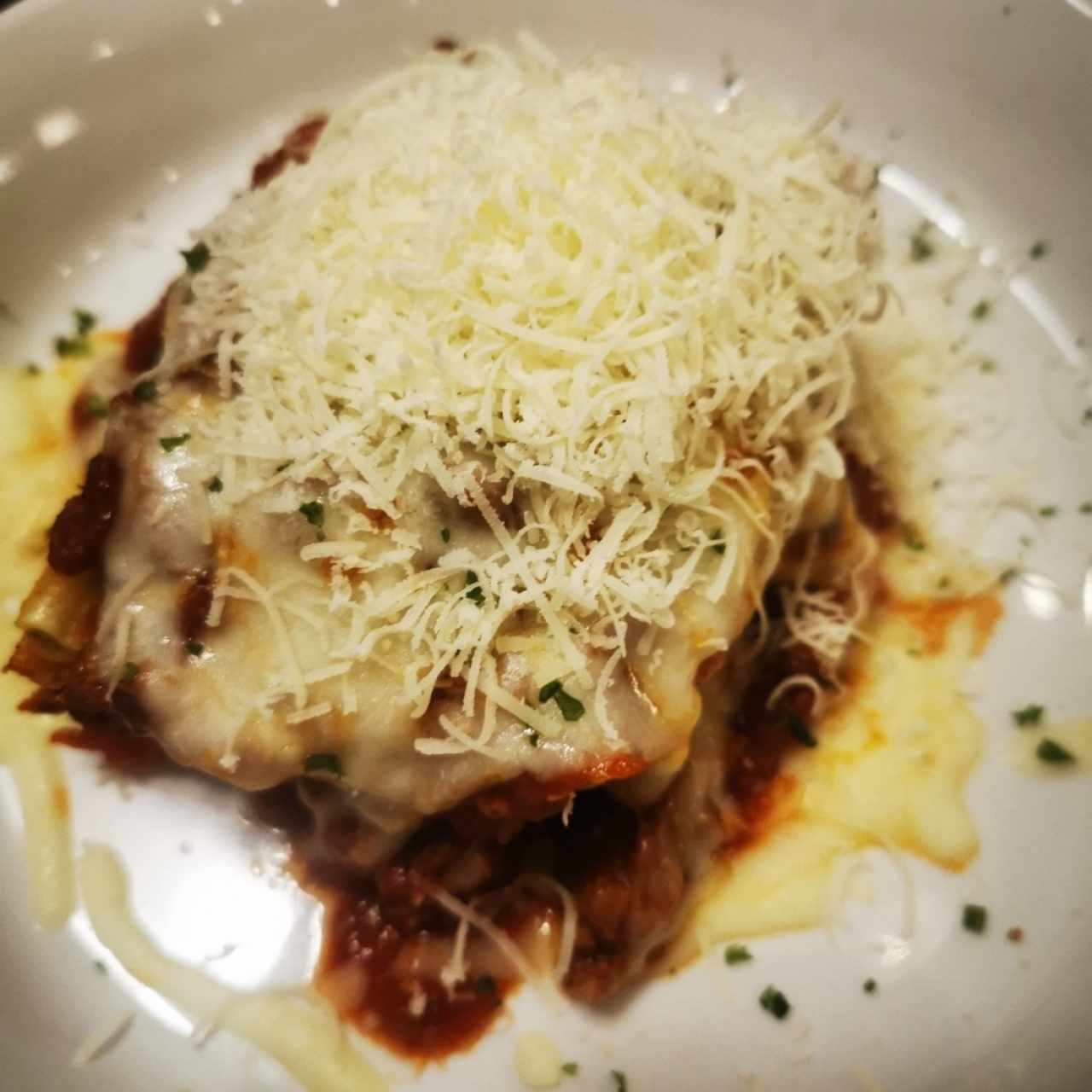 Lasagña de carne con queso