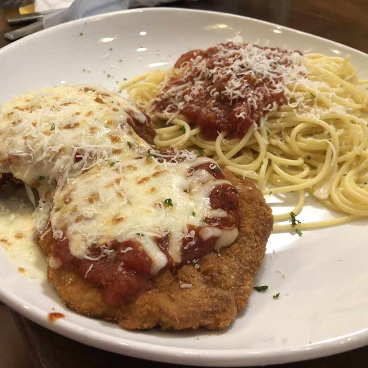 Clasicas Favoritas - Chicken Parmigiana