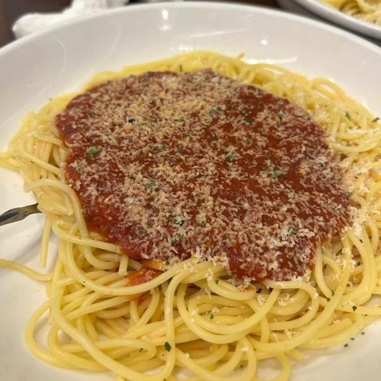 Classic Entreés - Spaguetti & Meatballs